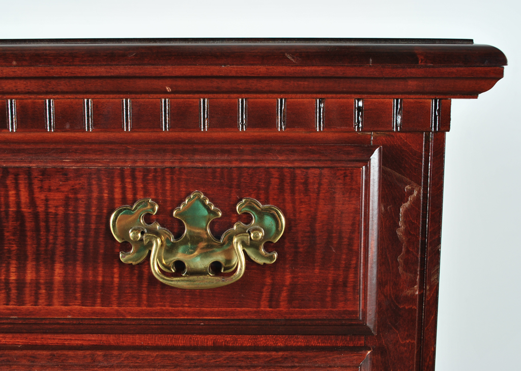 Lea Furniture Tall Dresser