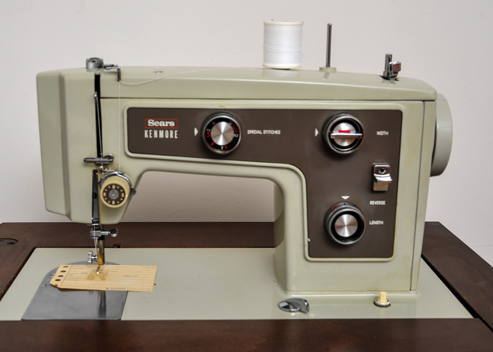Sears Kenmore Zigzag Sewing Machine