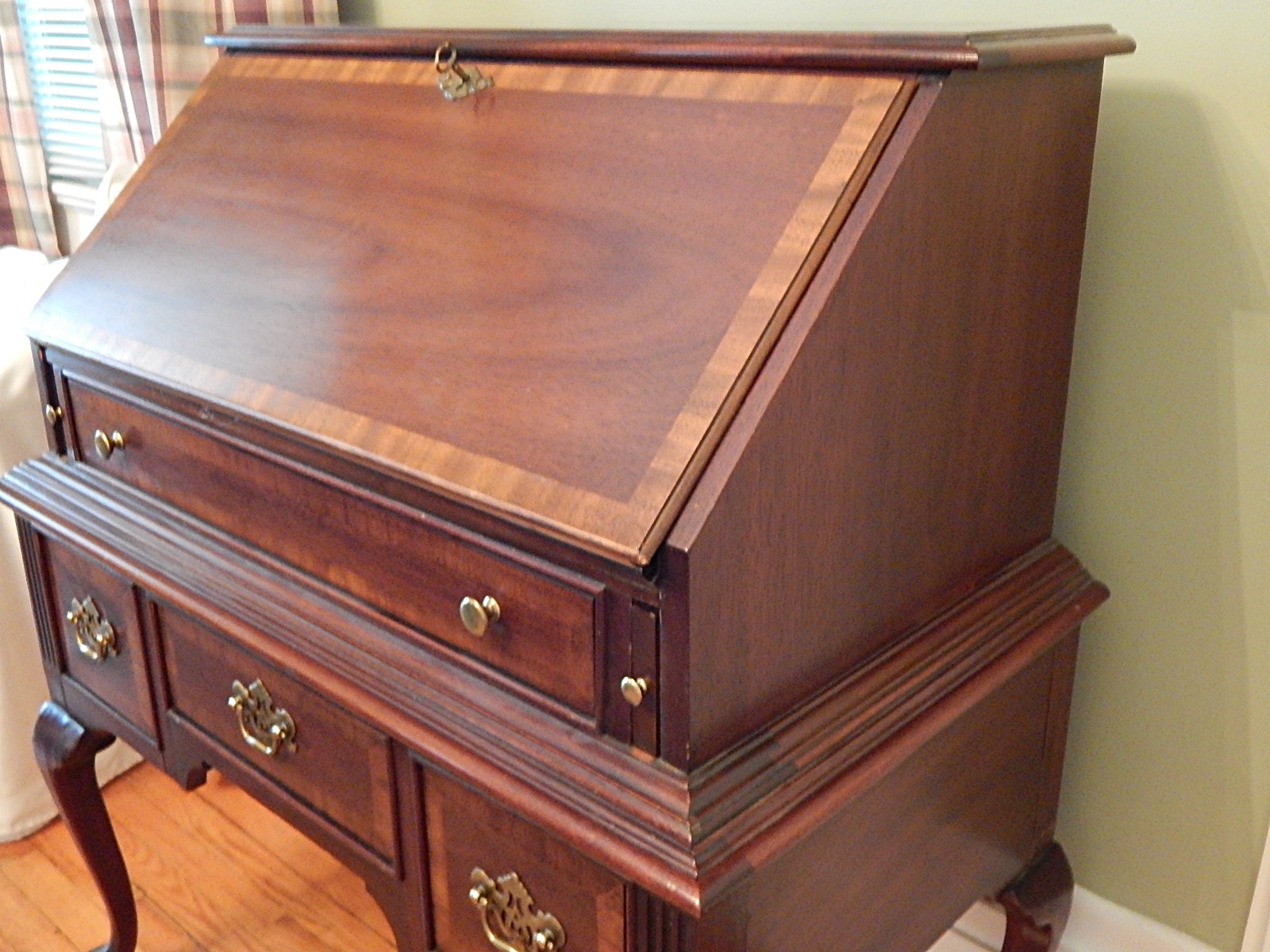 Mahogany Dixie Furniture Queen Anne Fall-Front Secretary