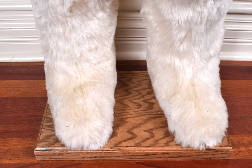 Life-Sized Polar Bear Butler