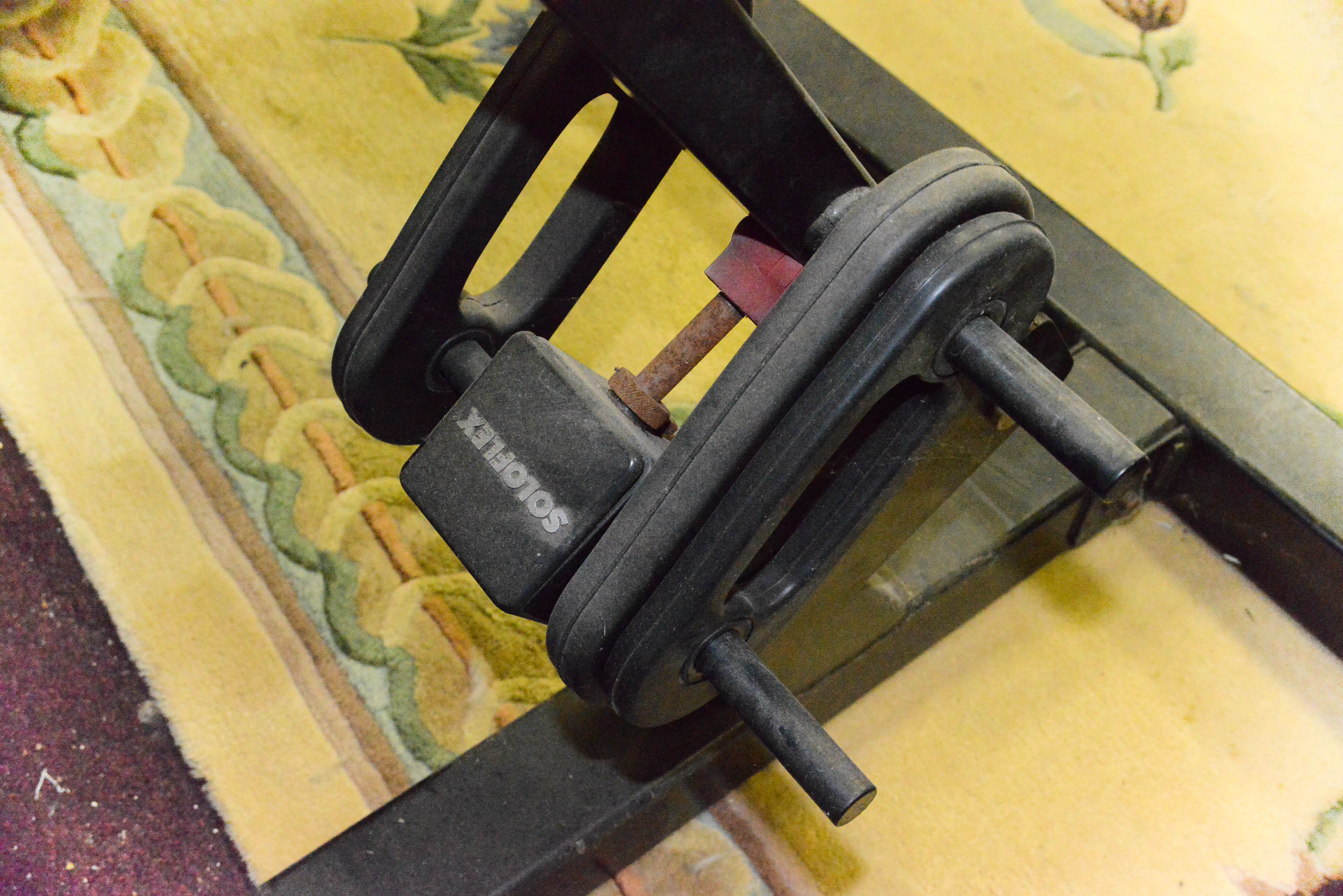 Solo Flex RockIt Squat Machine