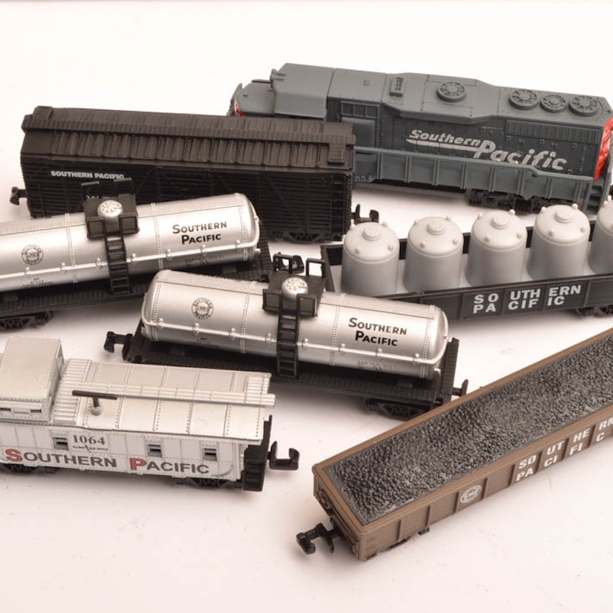 Southern Pacific Miniature Train Set