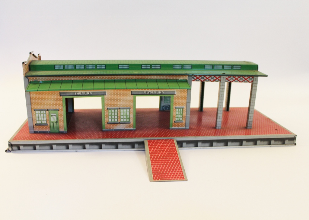 Marx Post War Tin Lithograph Freight Terminal