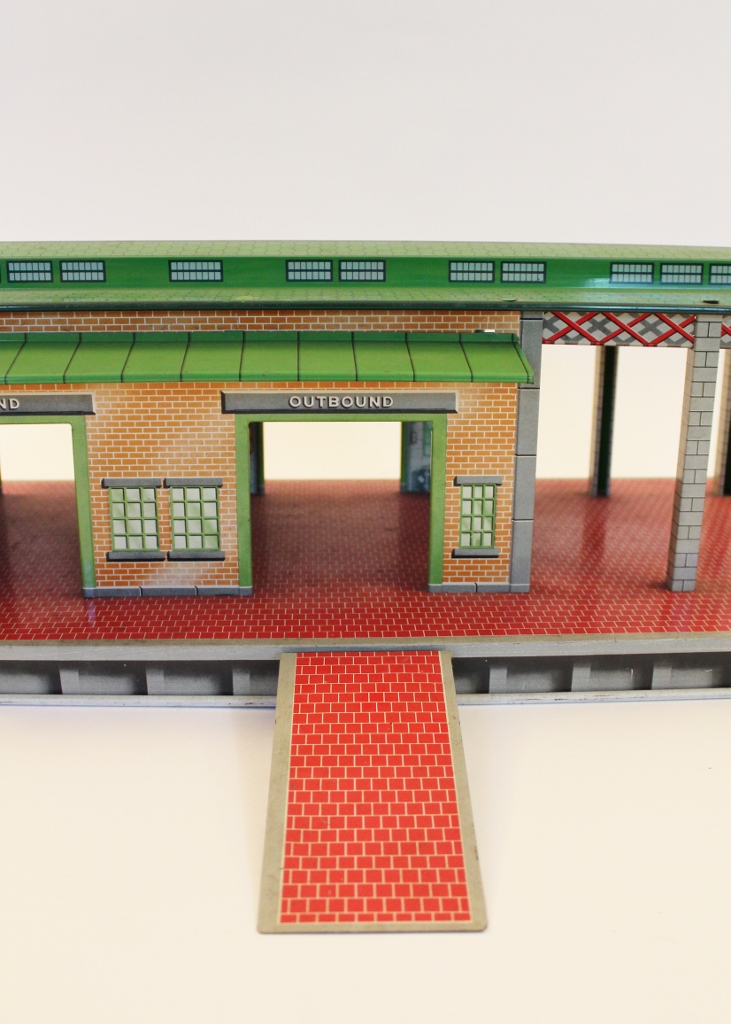 Marx Post War Tin Lithograph Freight Terminal