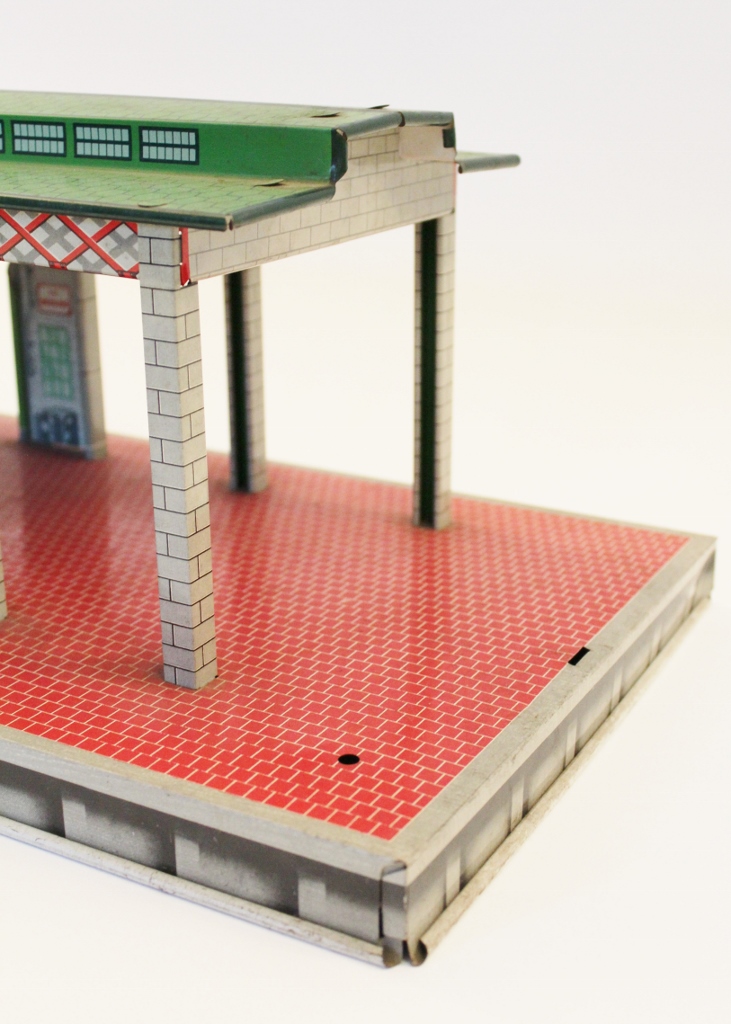 Marx Post War Tin Lithograph Freight Terminal