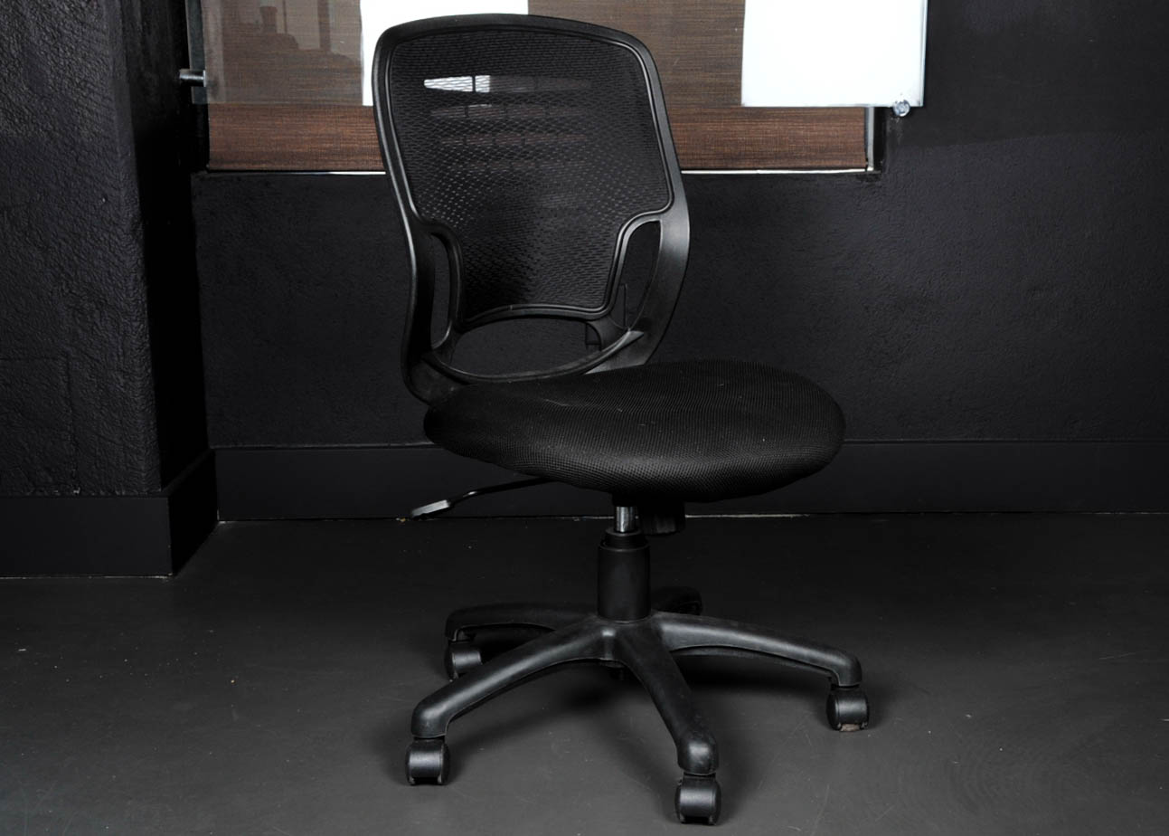 Black Rolling Office Chair