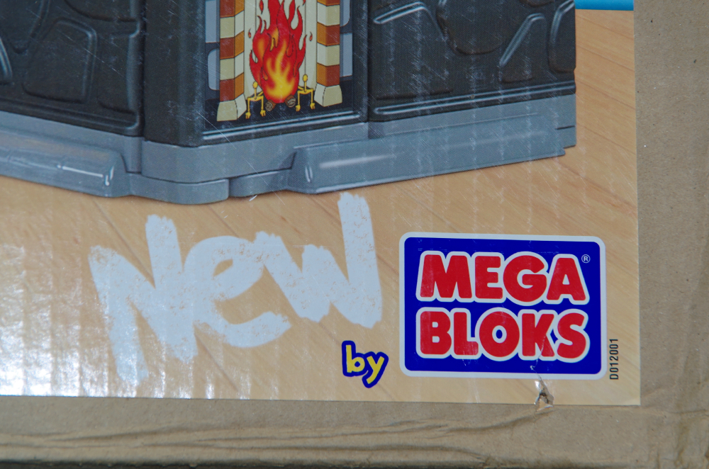 Mega Bloks Giant Adventure Castle