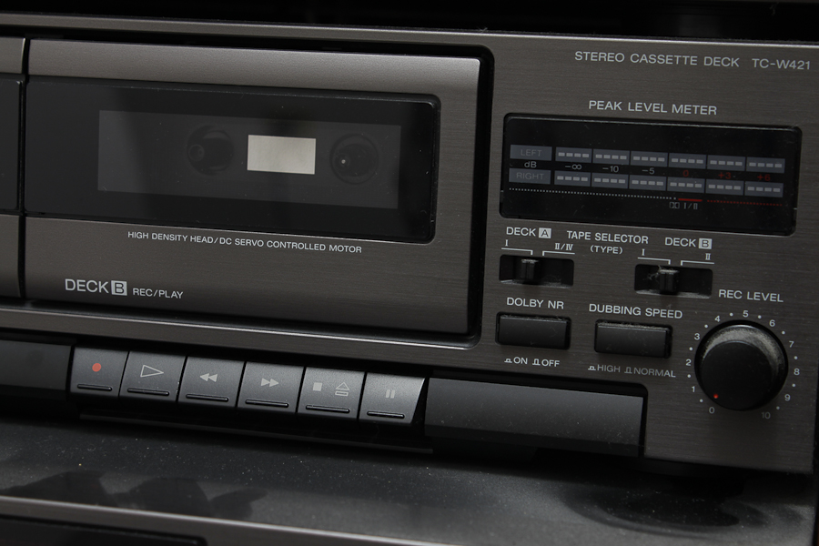 Sony Home Stereo System and Speakers