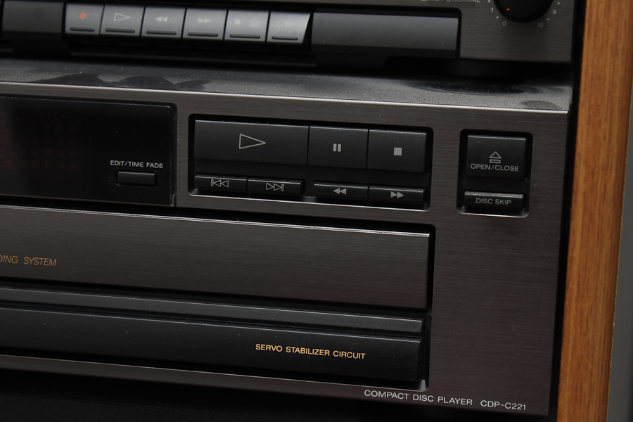 Sony Home Stereo System and Speakers