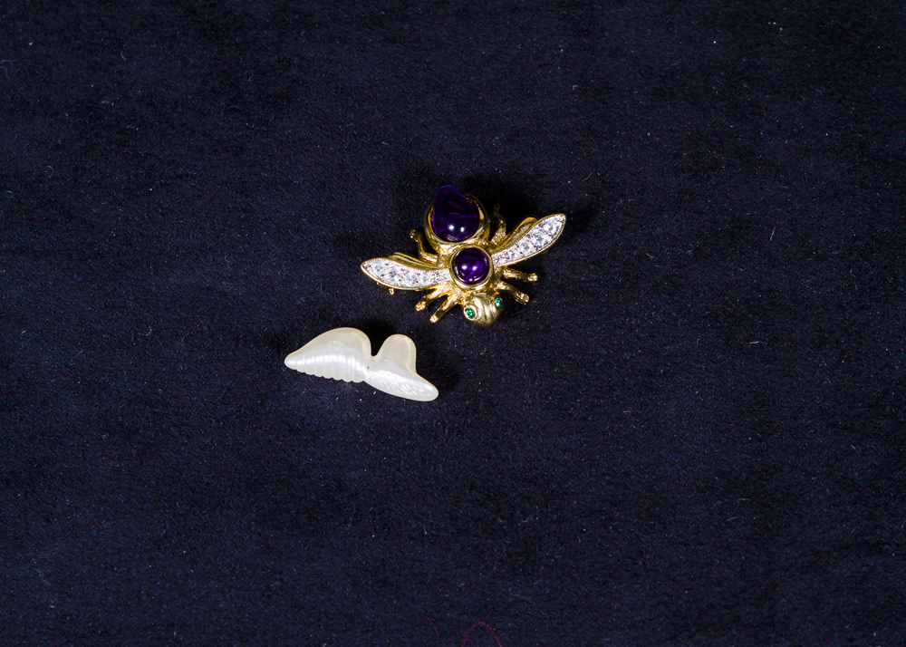 Joan Rivers Classic Collection Interchangeable Bee Pin