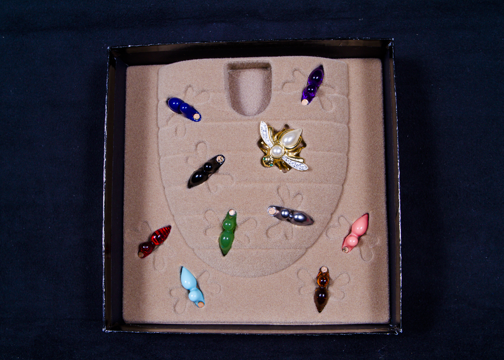 Joan Rivers Classic Collection Interchangeable Bee Pin