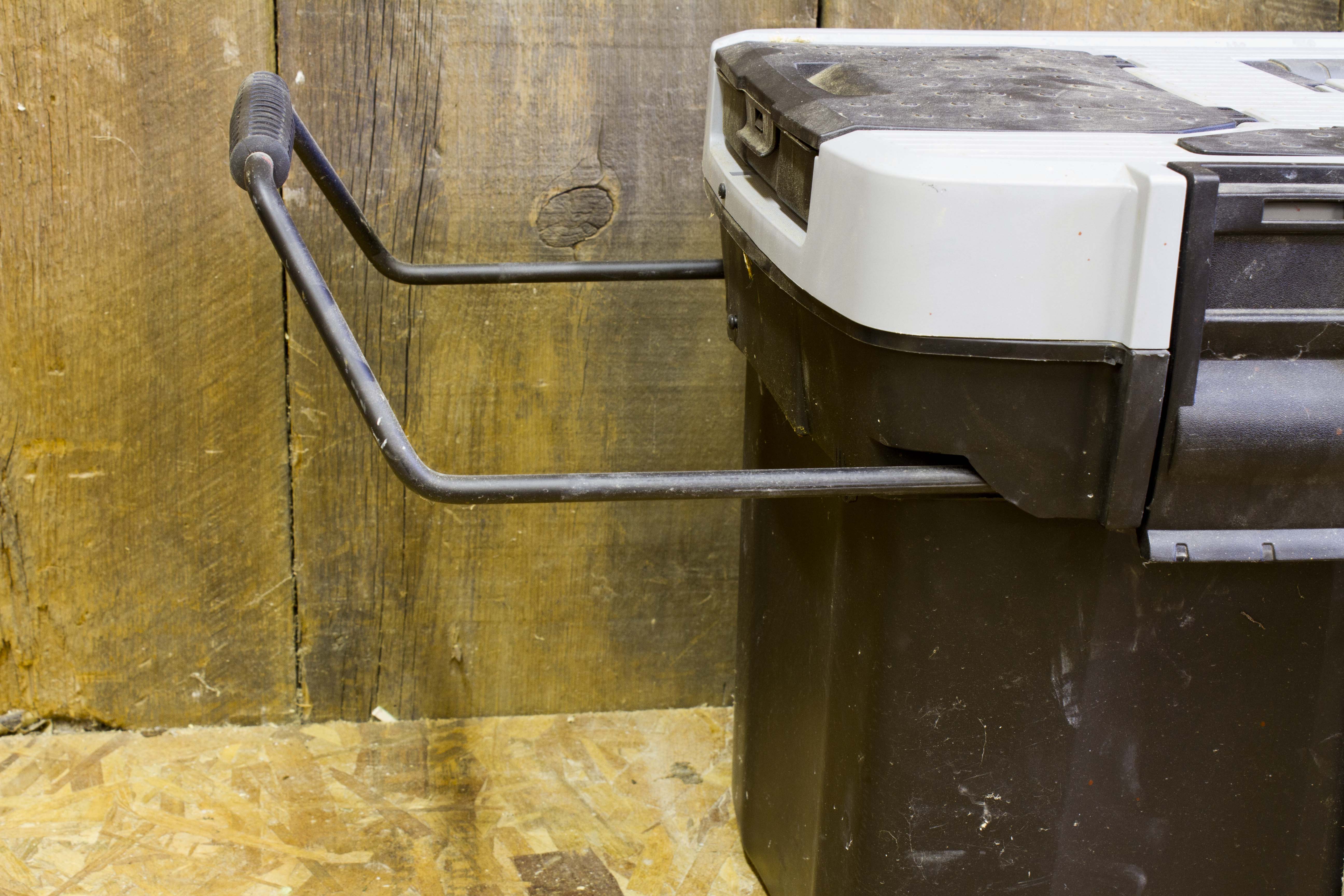 Keter Mastermate Toolbox & ShopvVac