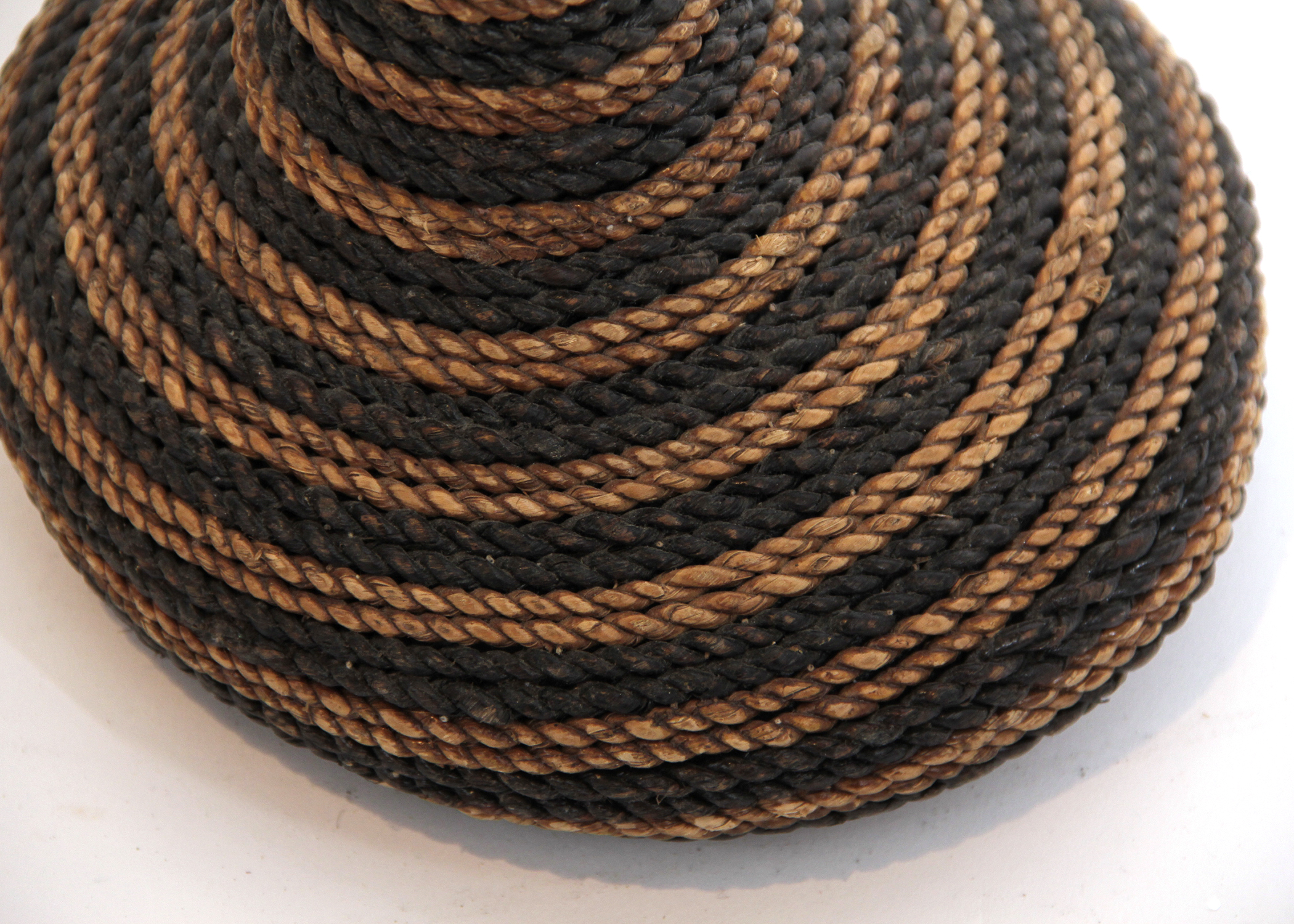 Vintage Rattan Table and Décor