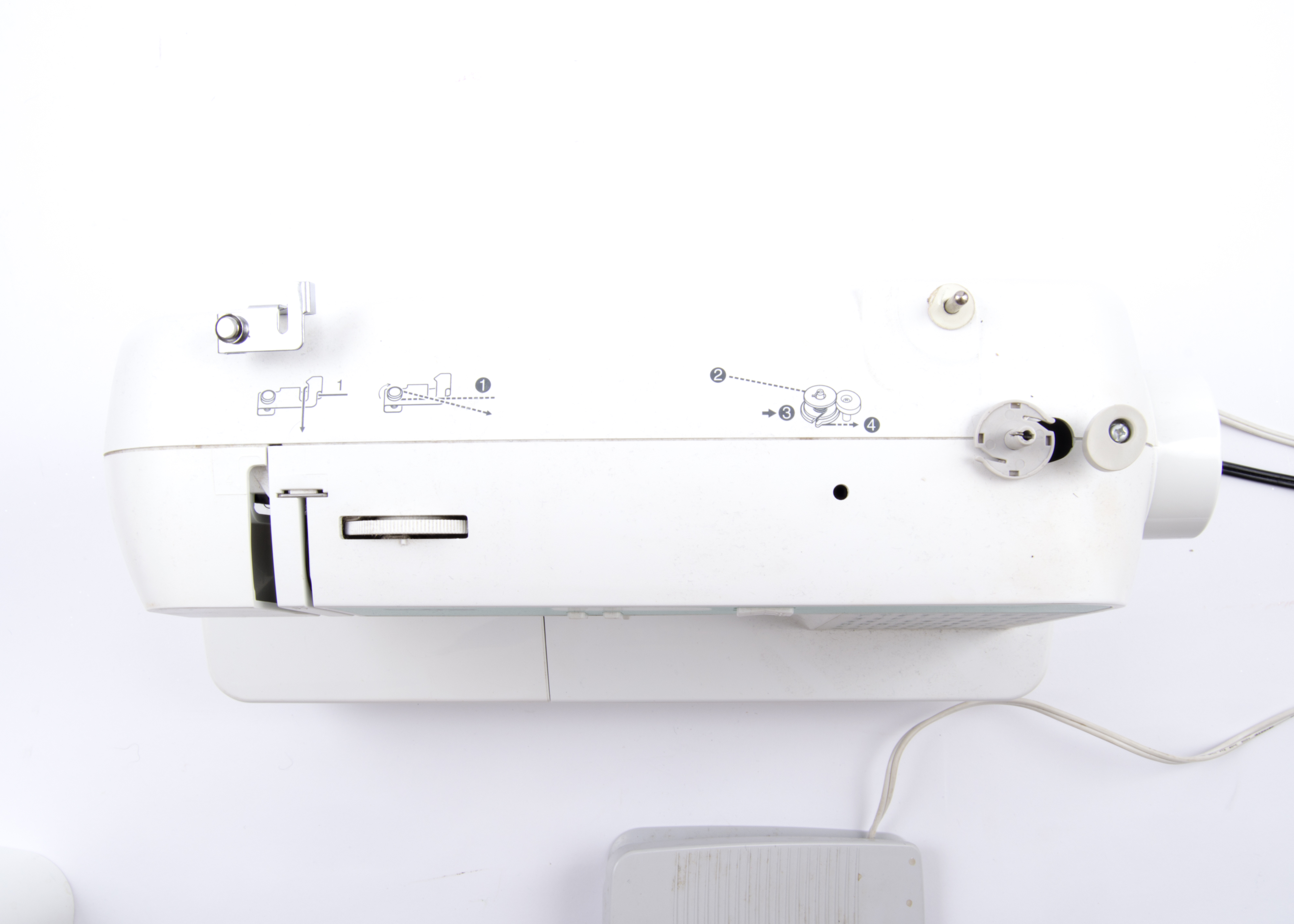 Brother CS-100 Sewing Machine