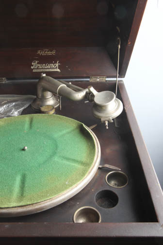 Antique Hand Crank Record Player