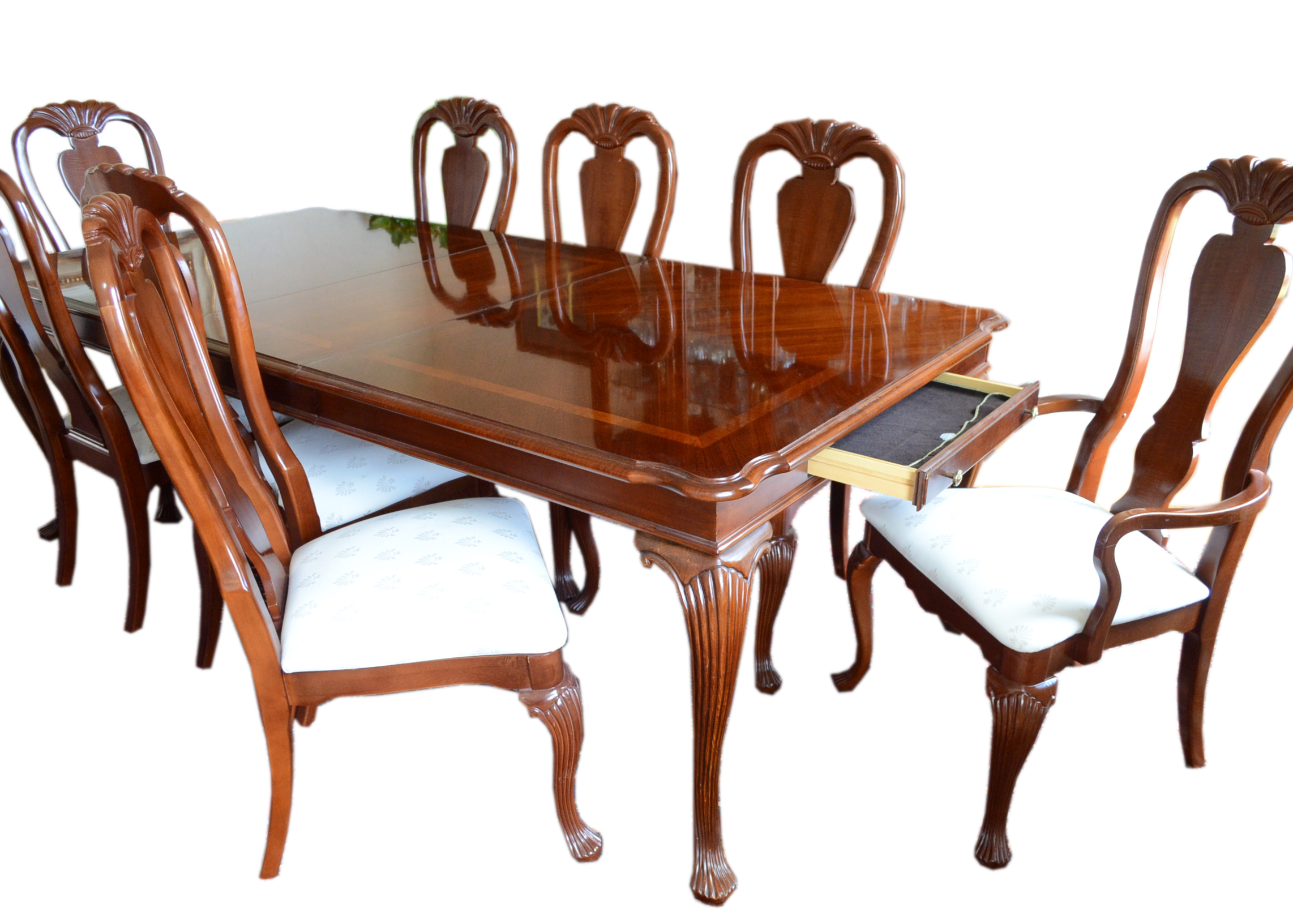 Cherry American Drew Queen Anne Dining Table and Chairs