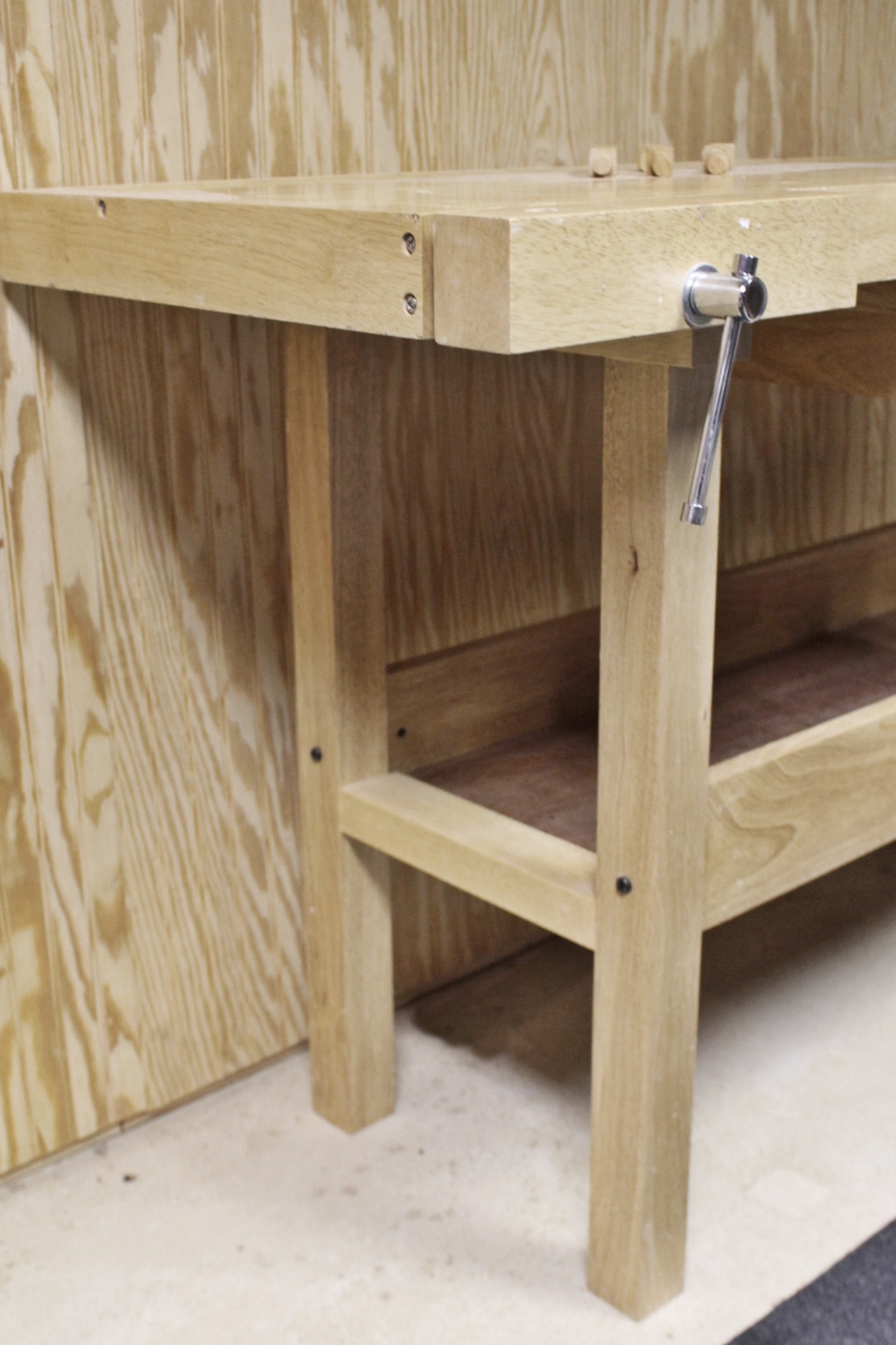 White Gate Oak Work Bench w/ Two Vises