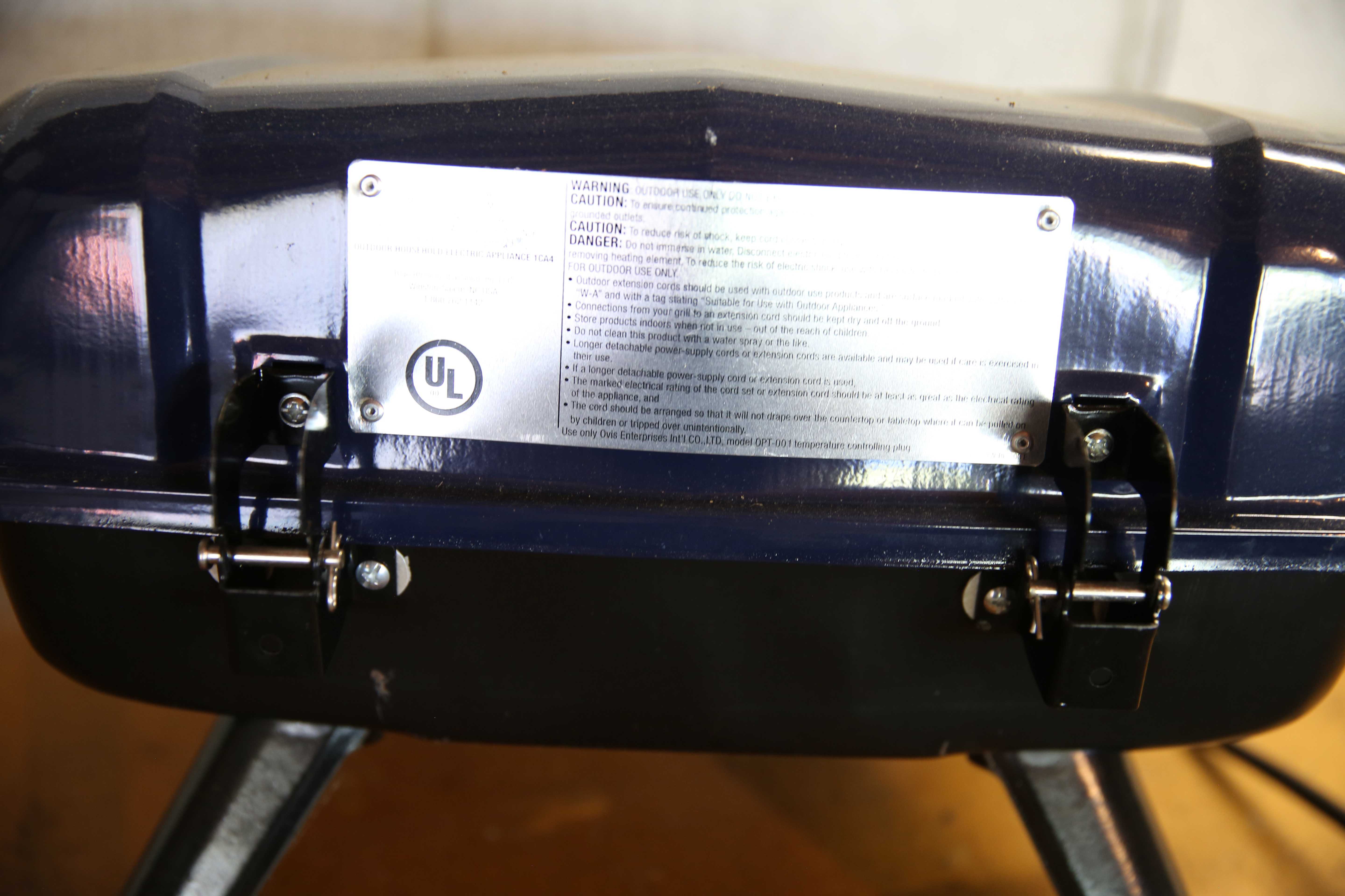 Ovis Brand Countertop Indoor/Outdoor Grill