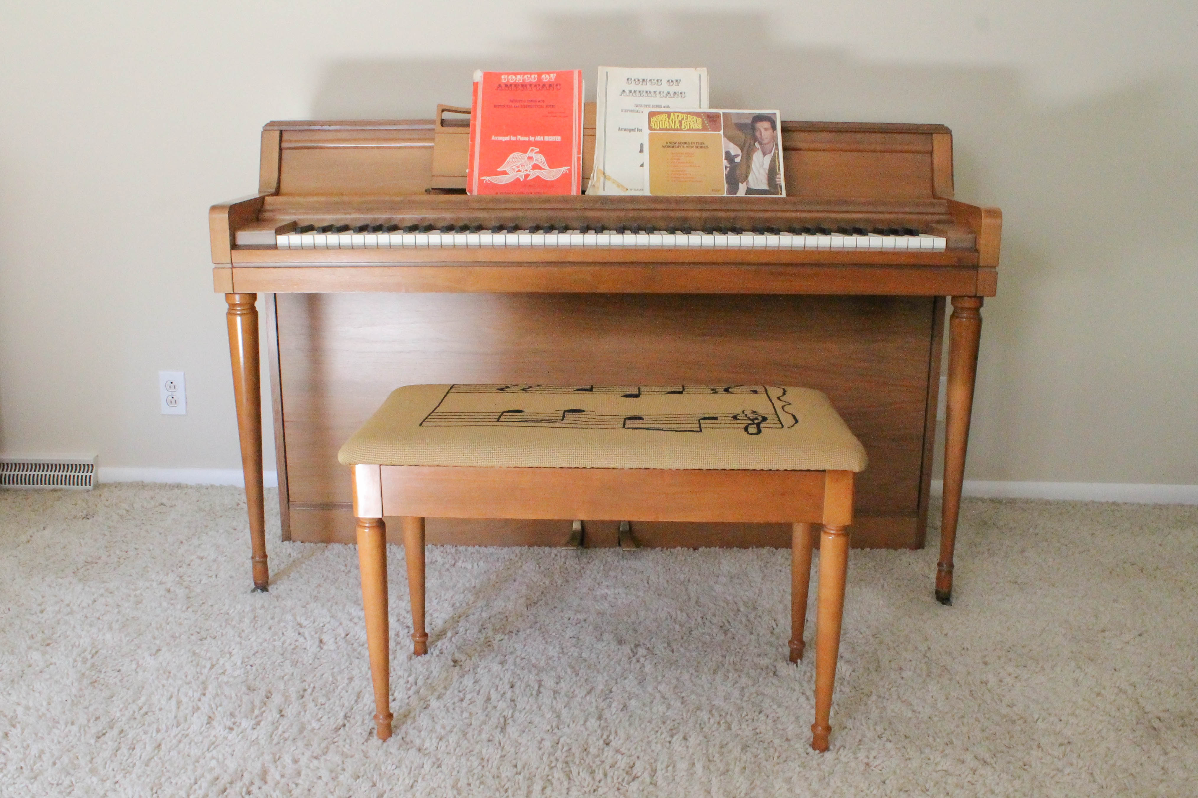 Vintage Oak Wurlitzer Upright Piano