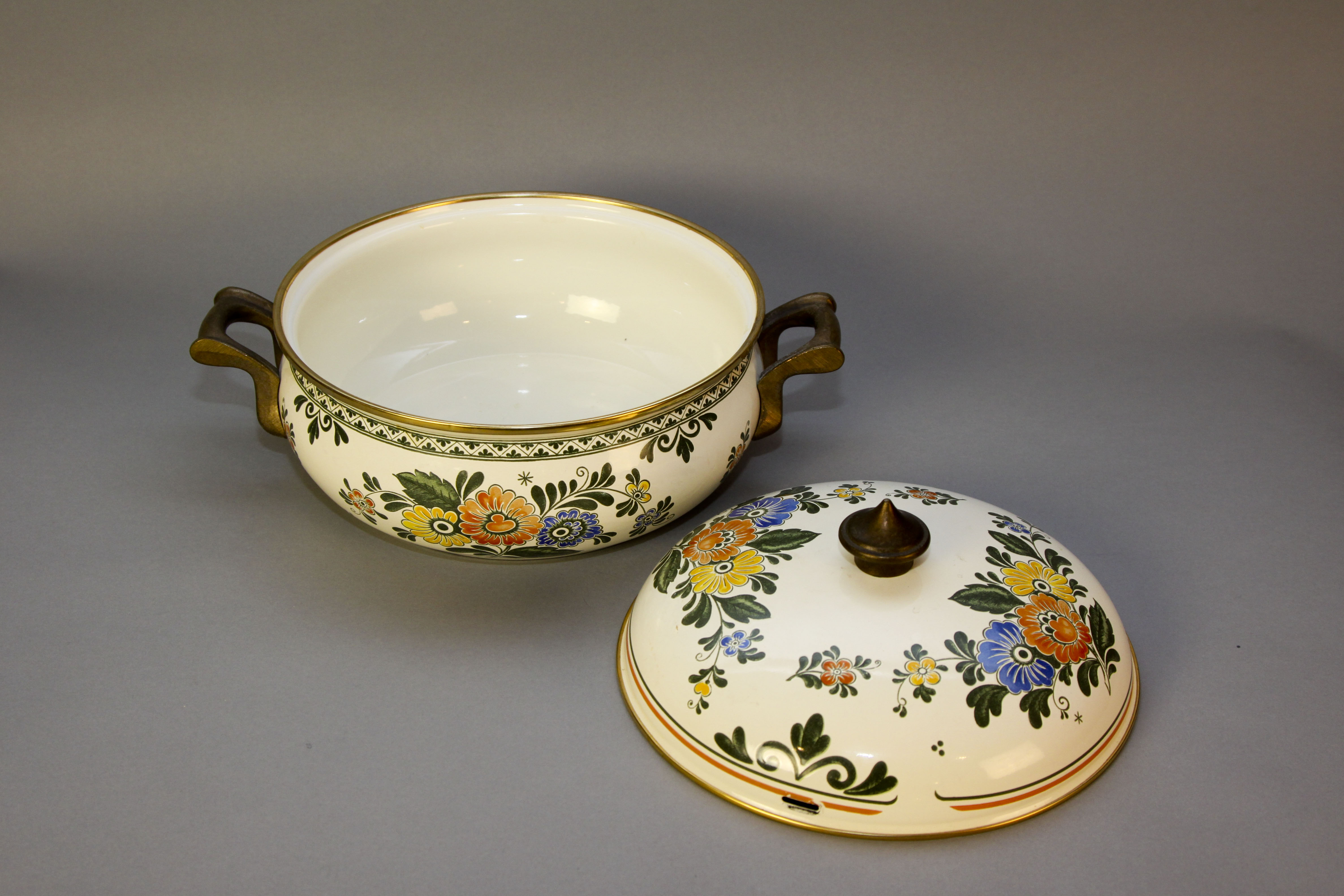 Vintage Asta German Enamelware Group