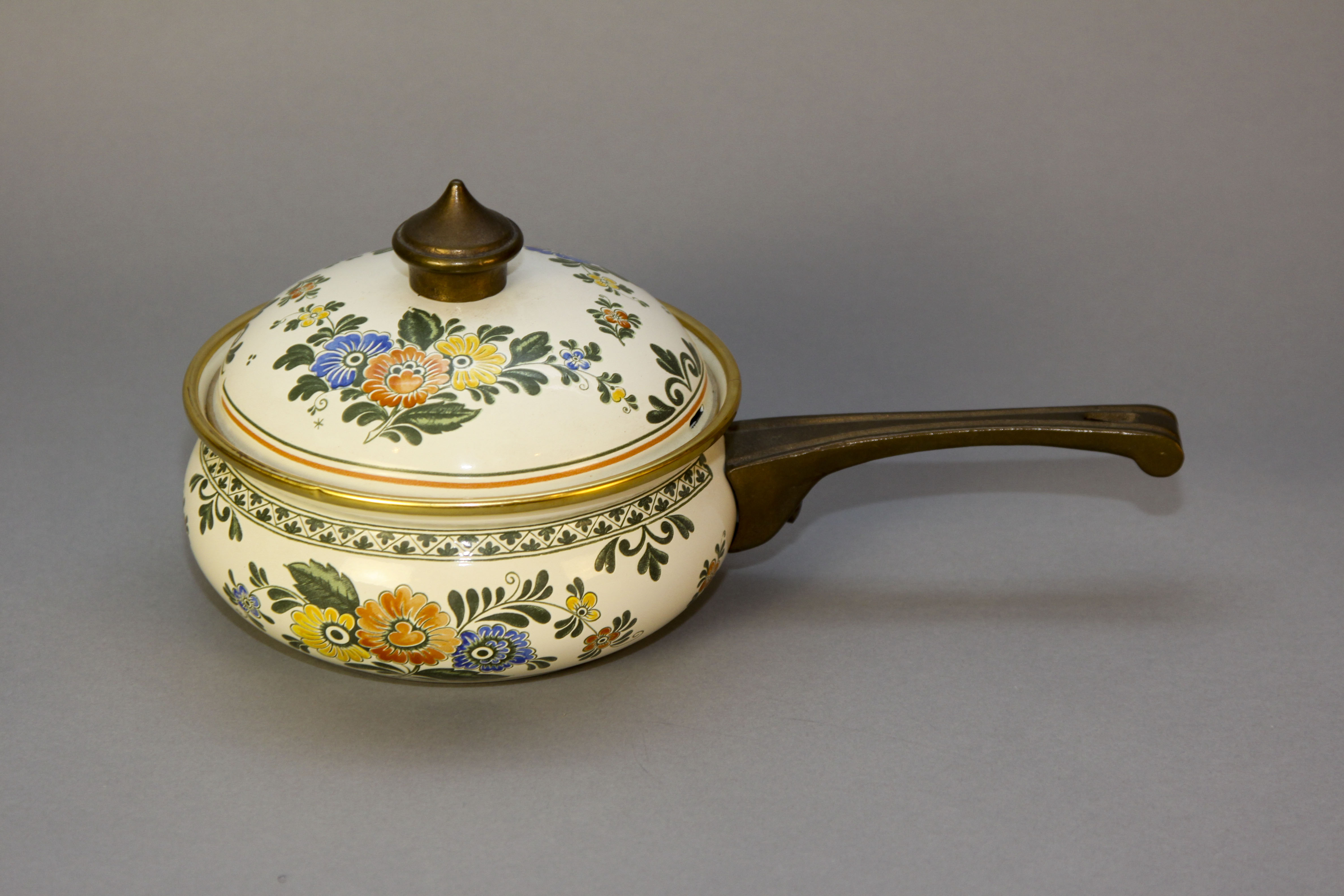 Vintage Asta German Enamelware Group