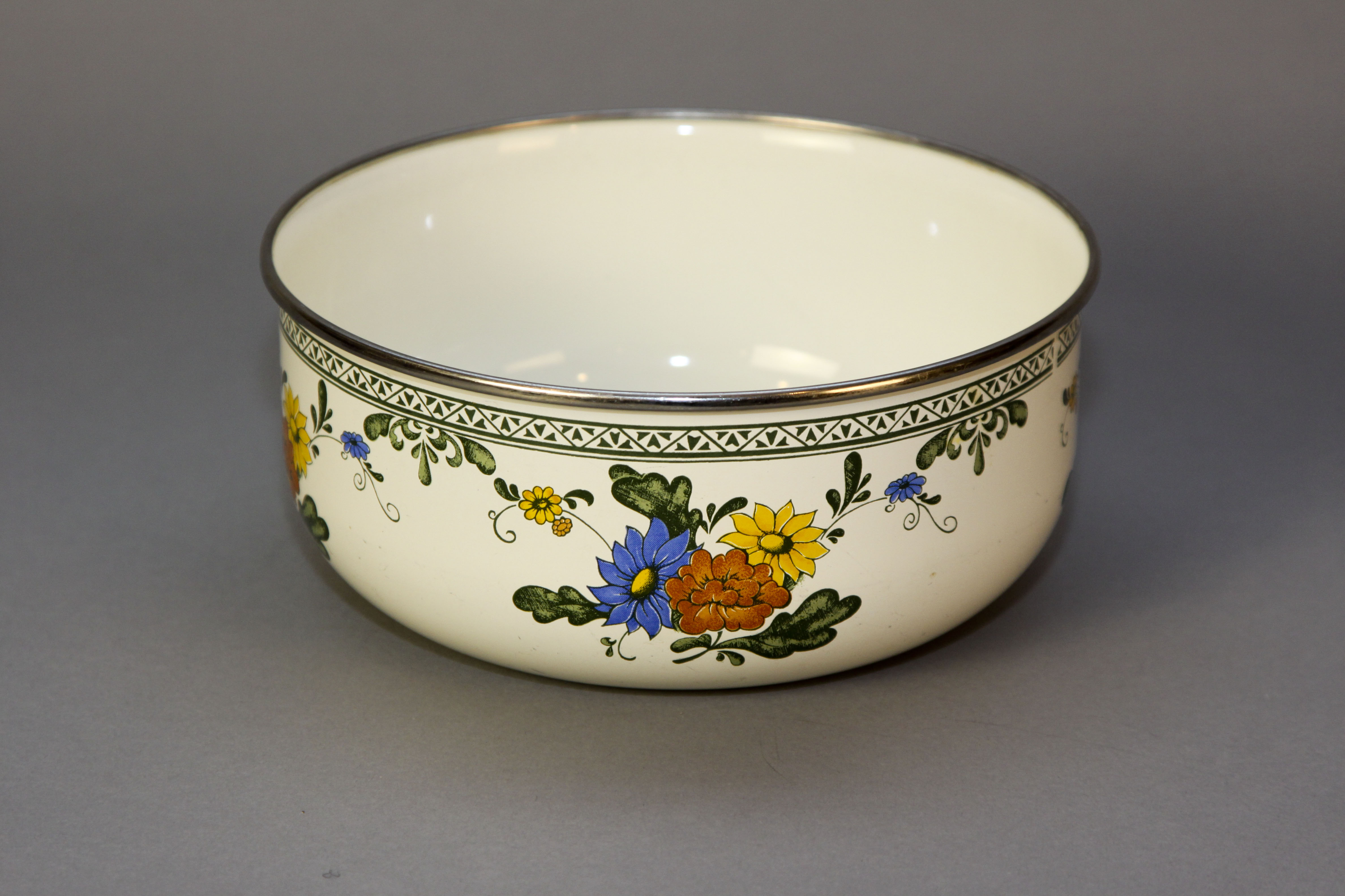 Vintage Asta German Enamelware Group