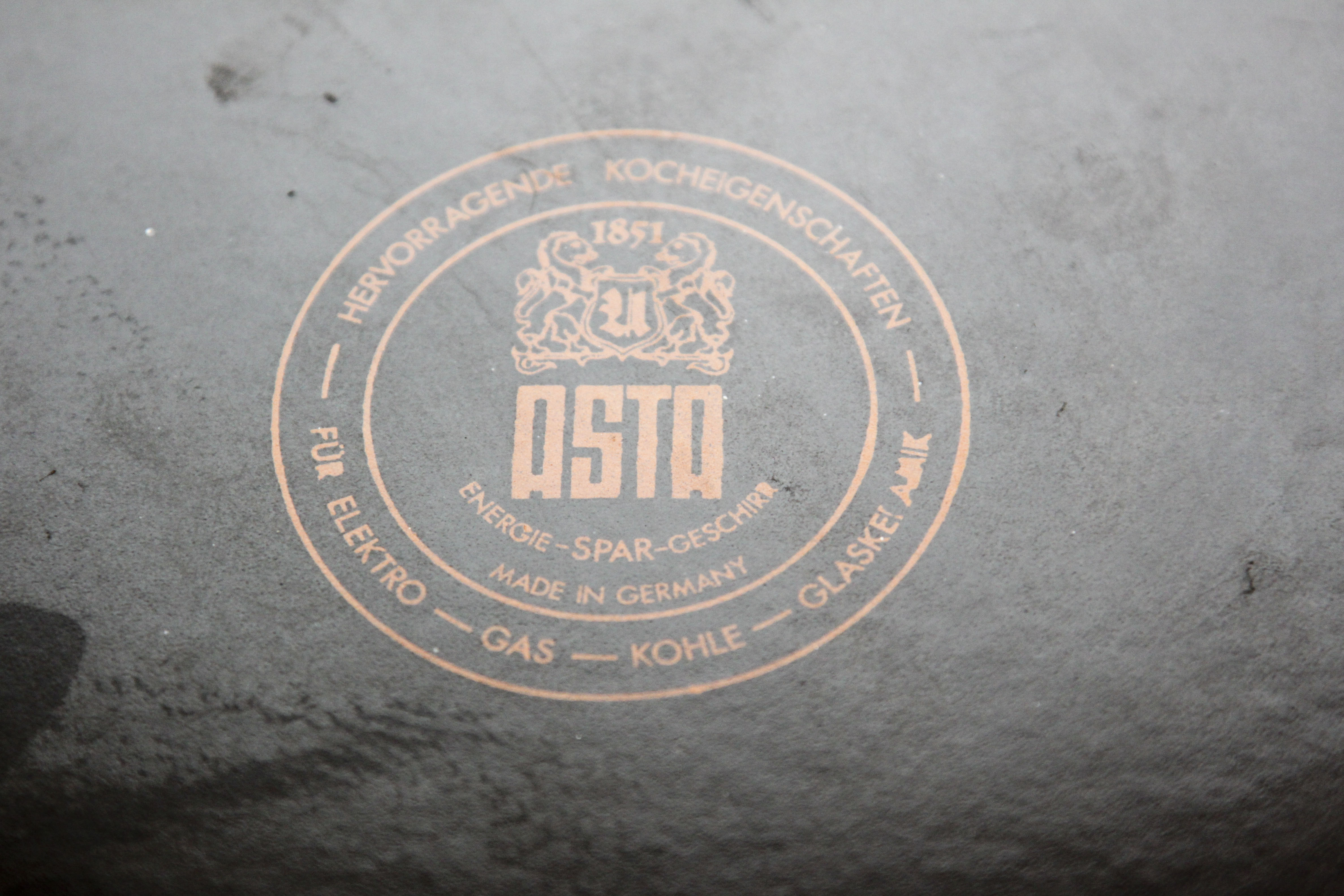 Vintage Asta German Enamelware Group