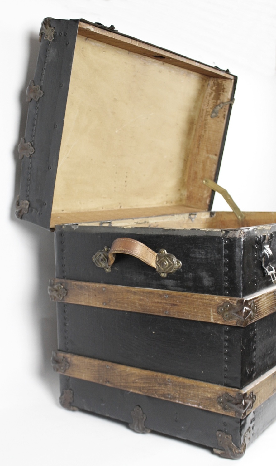 Antique Flat Top Steamer Trunk