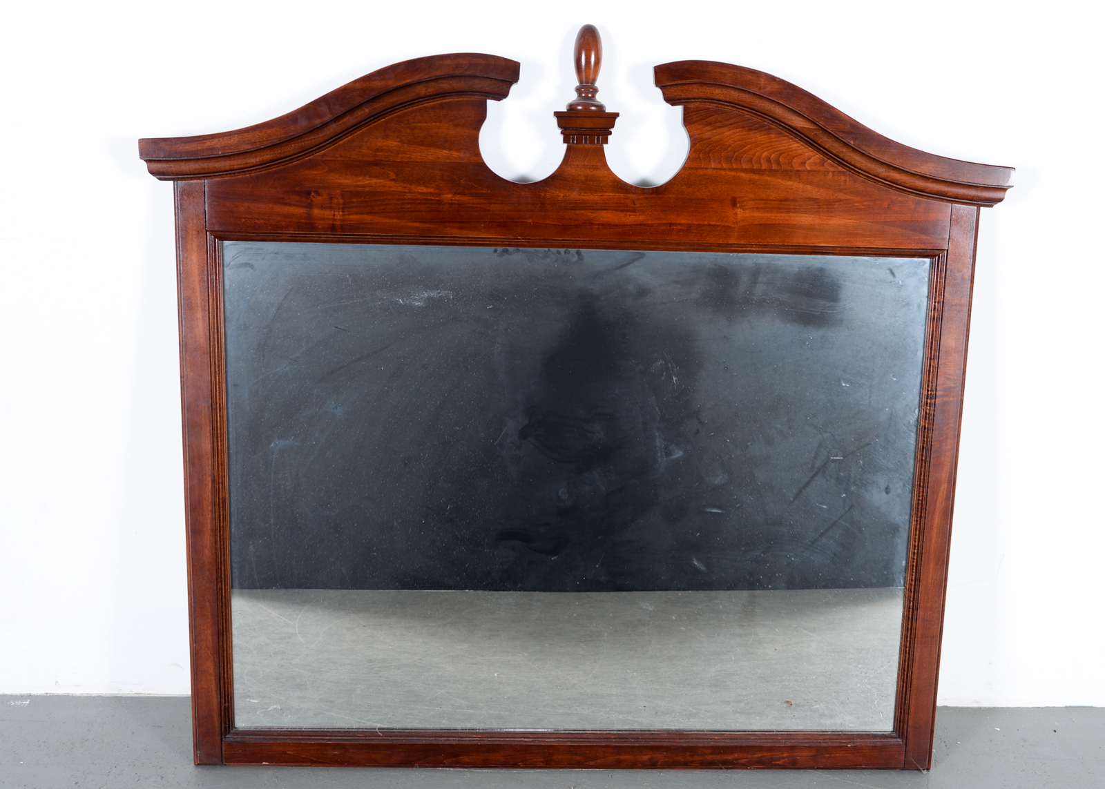 Lea Furniture Dresser