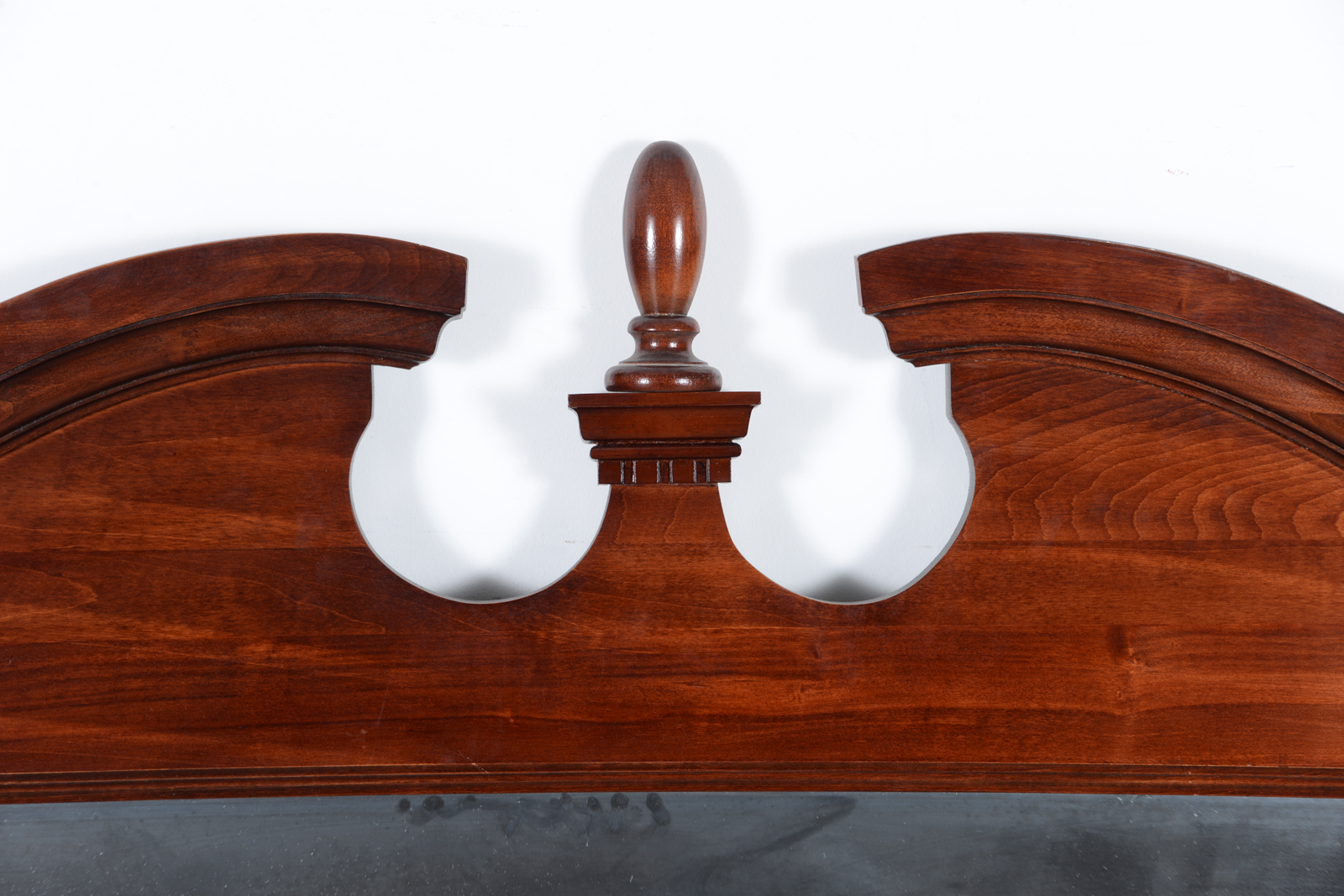 Lea Furniture Dresser