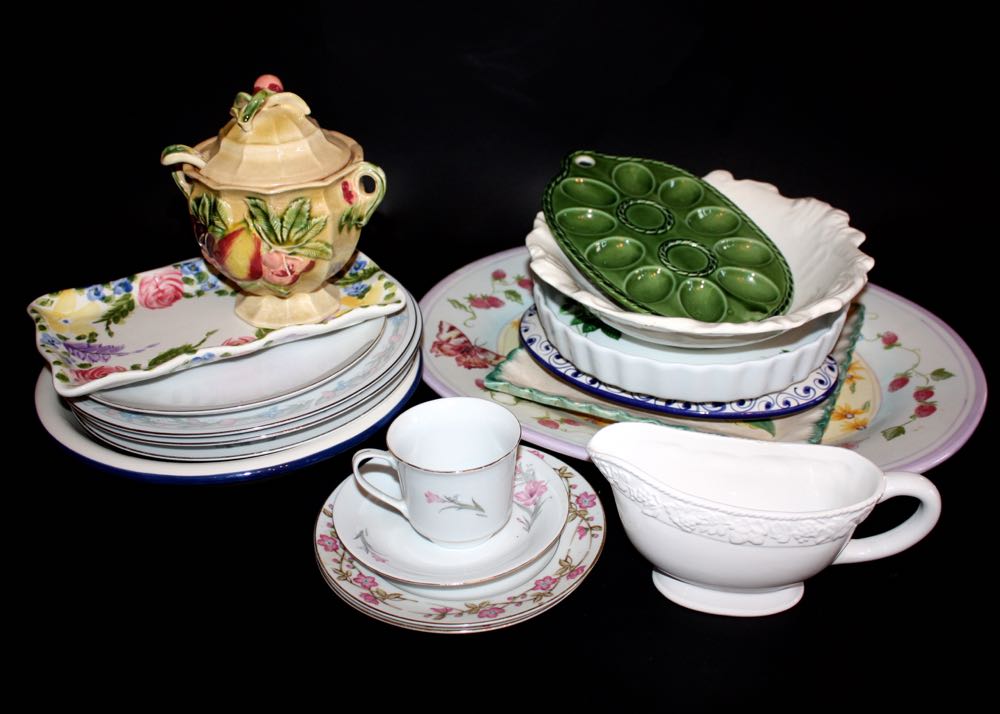 Assortment of Modern Kitchen Ceramics