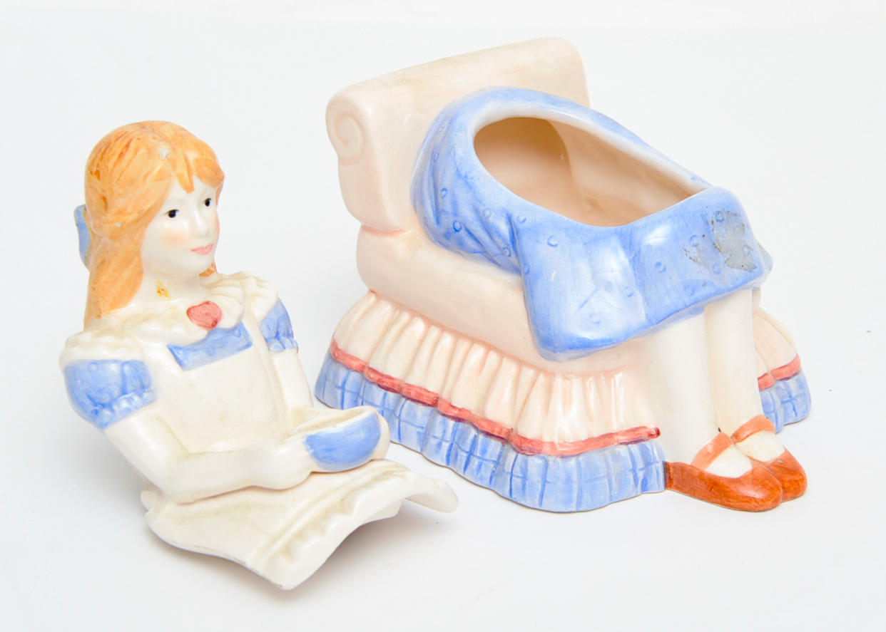 "Alice in Wonderland" Tea Set