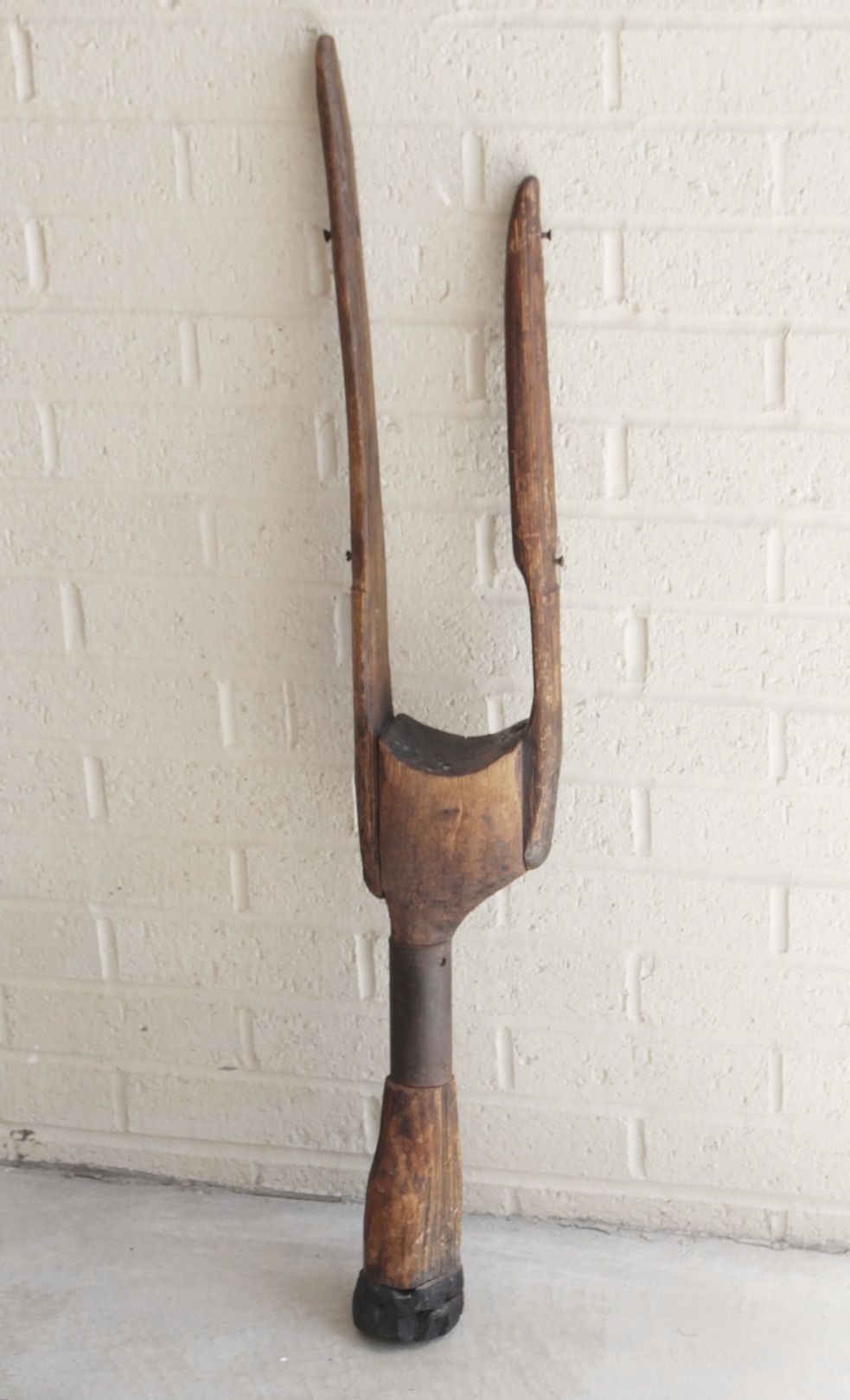 Antique Wooden Peg Leg
