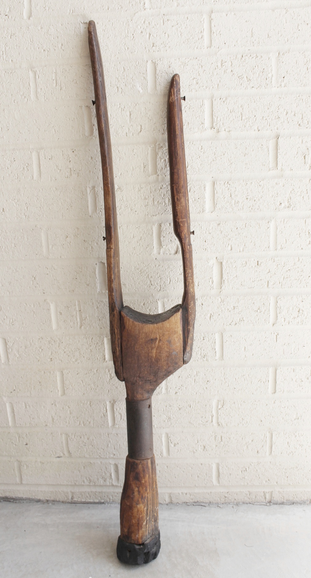 Antique Wooden Peg Leg