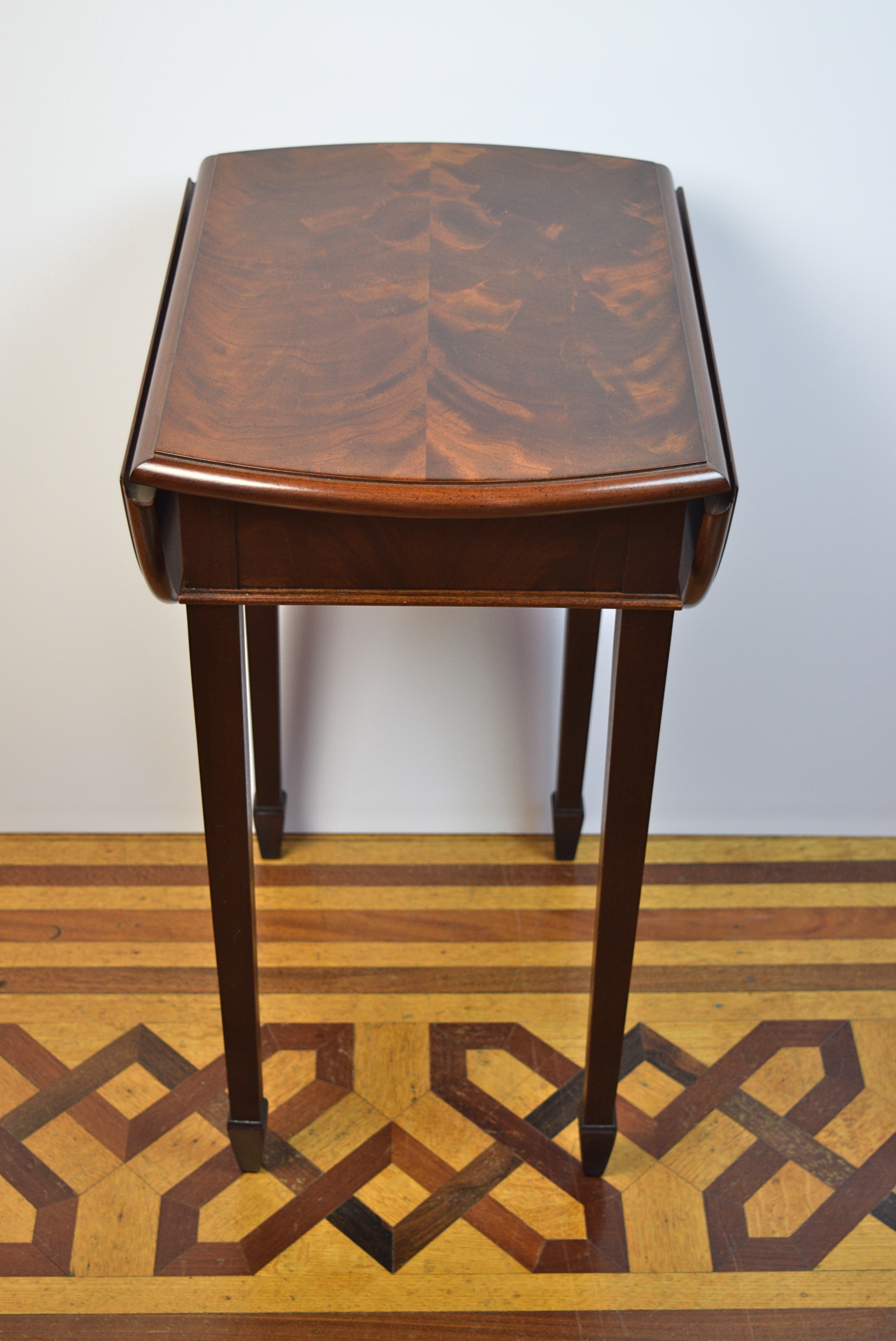 Hekman Furniture Co. Small Drop-Leaf Side Table