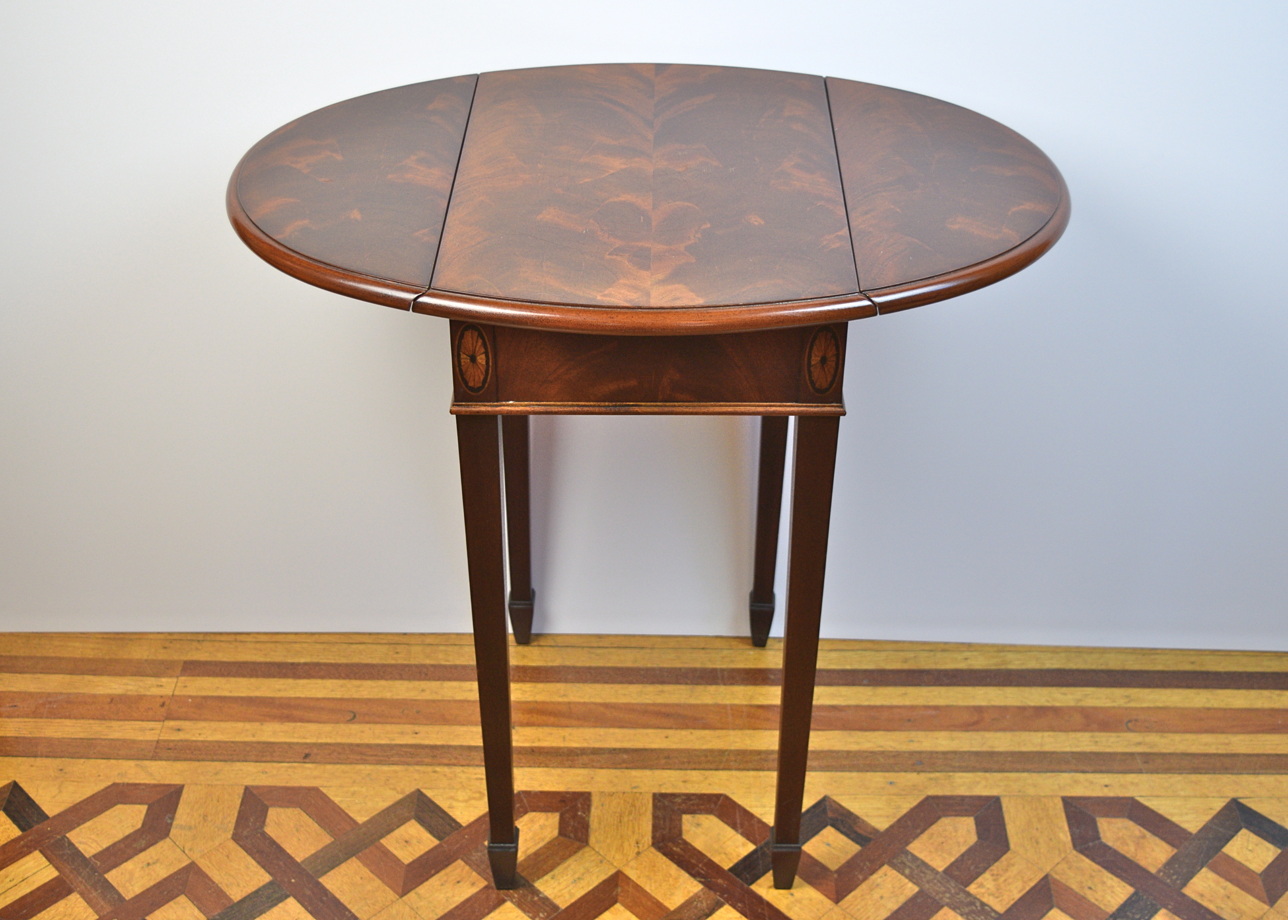 Hekman Furniture Co. Small Drop-Leaf Side Table