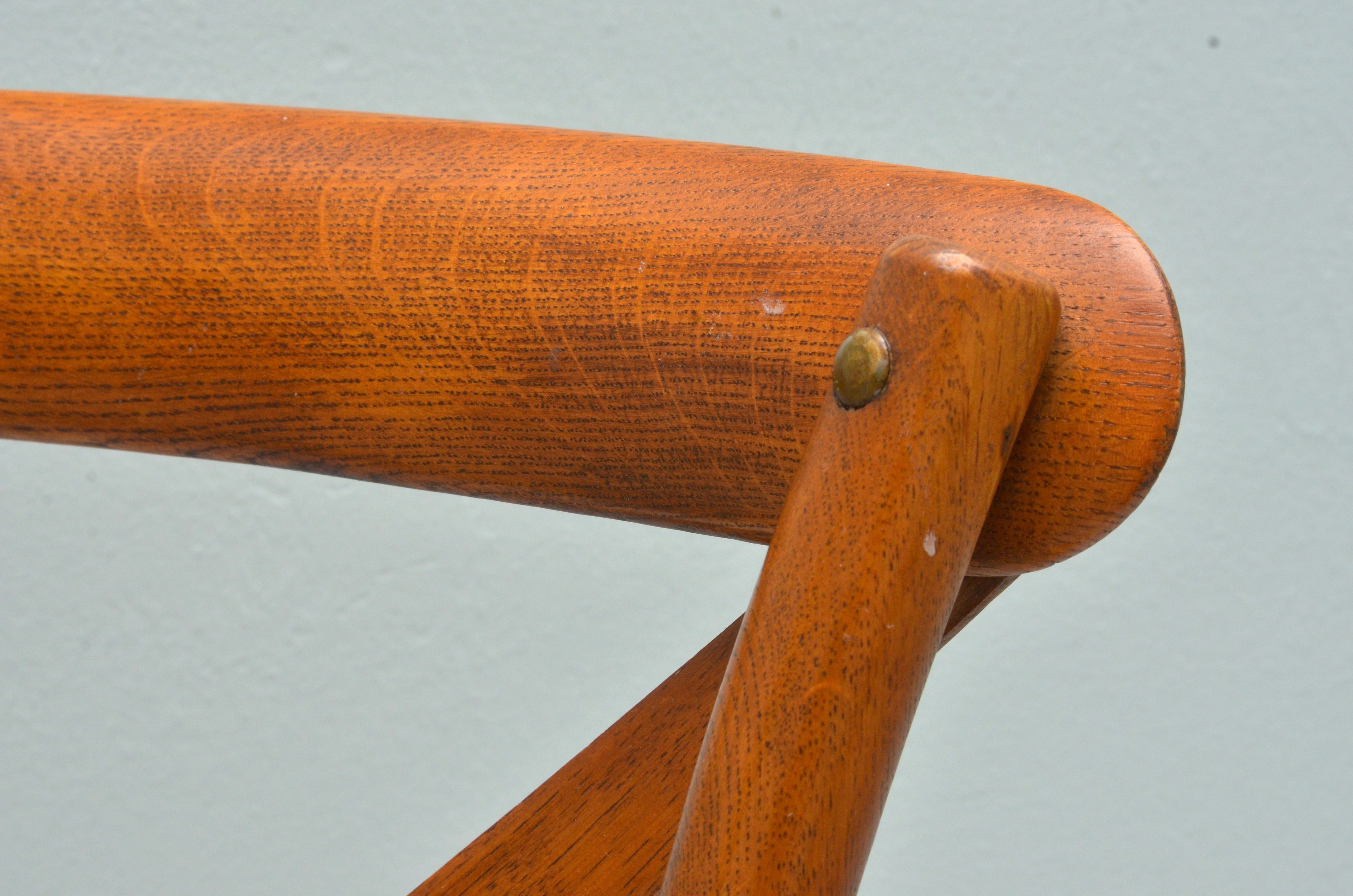 Rift Cut White Oak Bentwood Chair