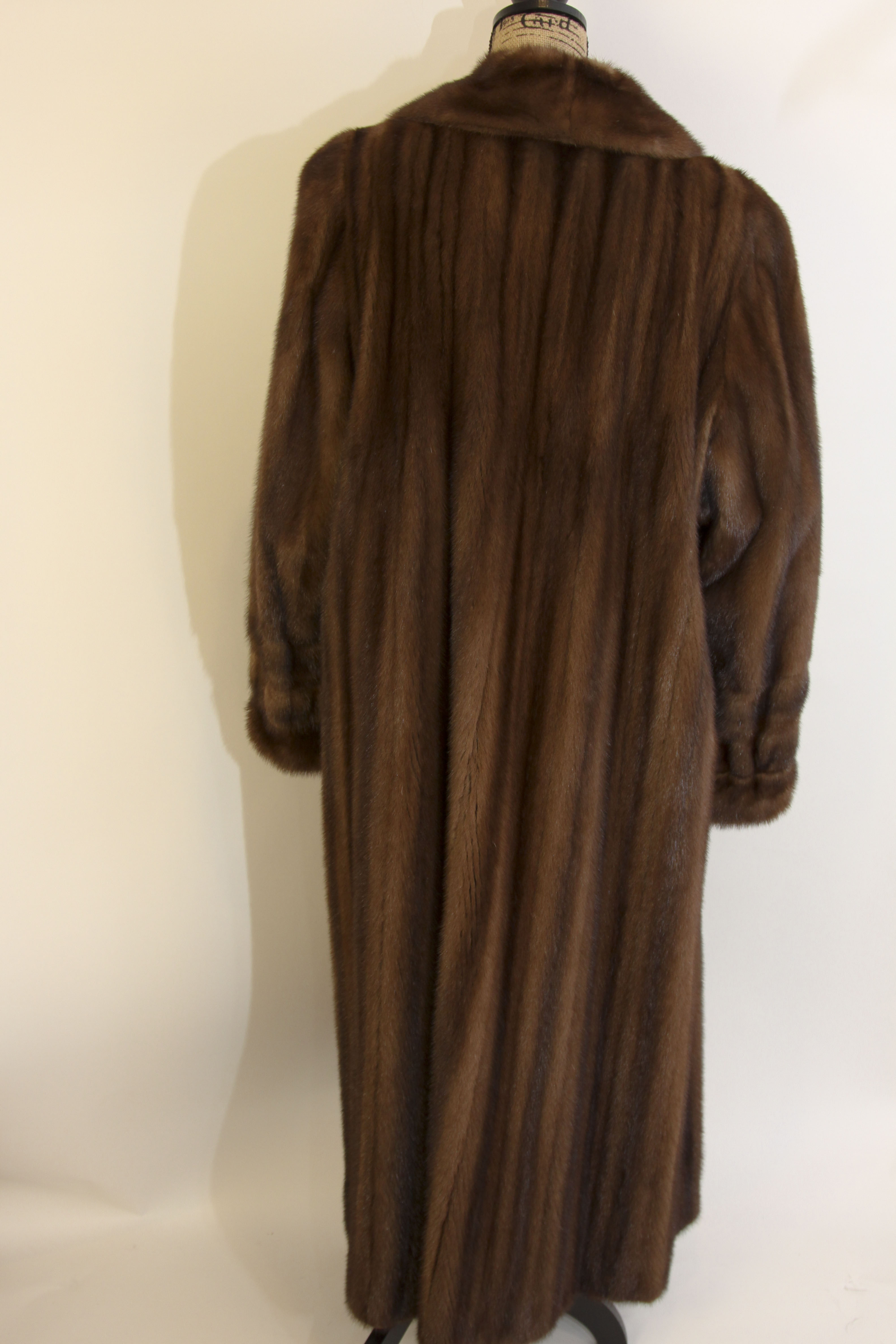 Louis Feraud Fourrure Women's Long Mink Fur Coat in Brown