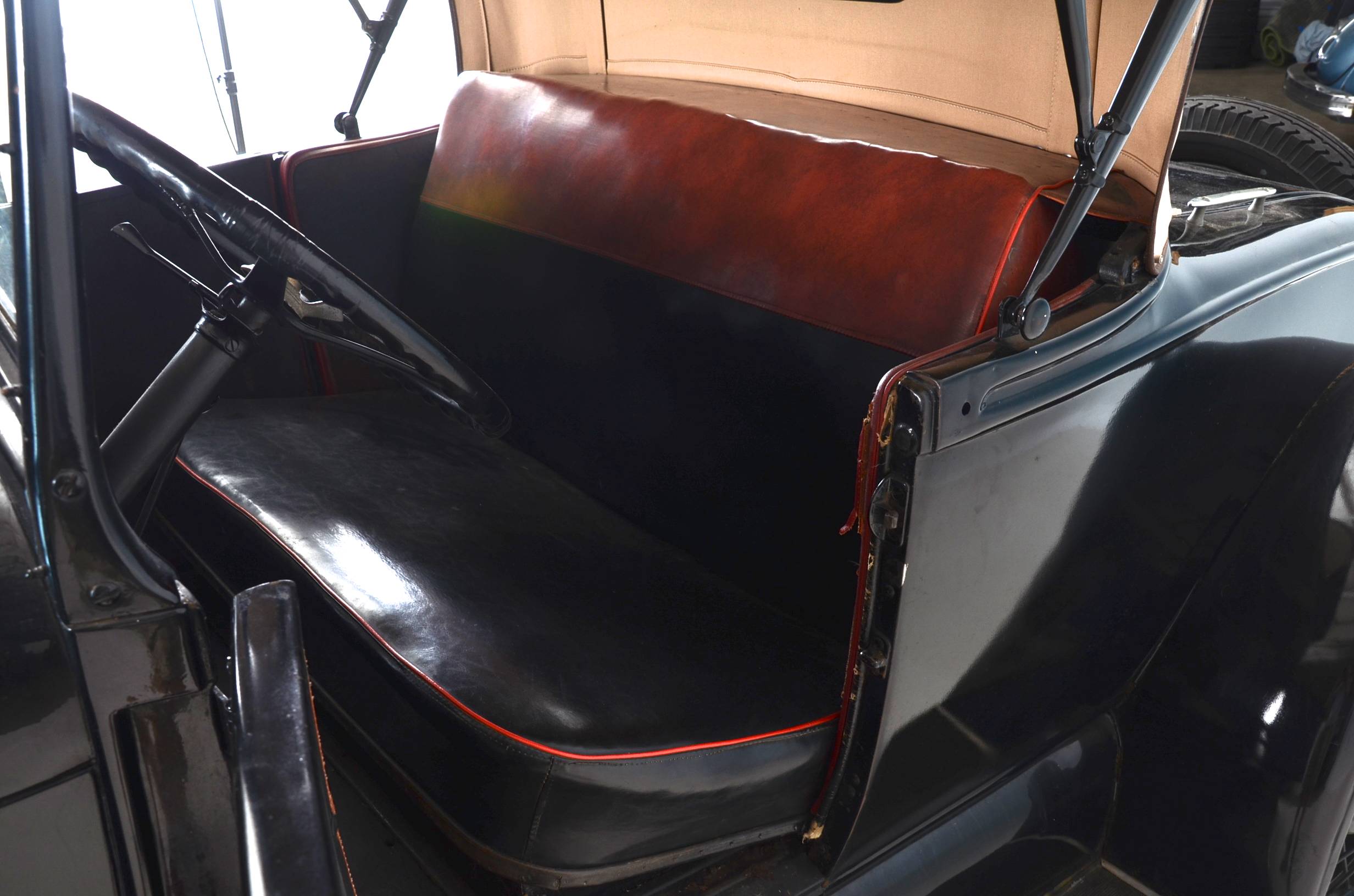 1929 Ford Model A Roadster Convertible Coupe