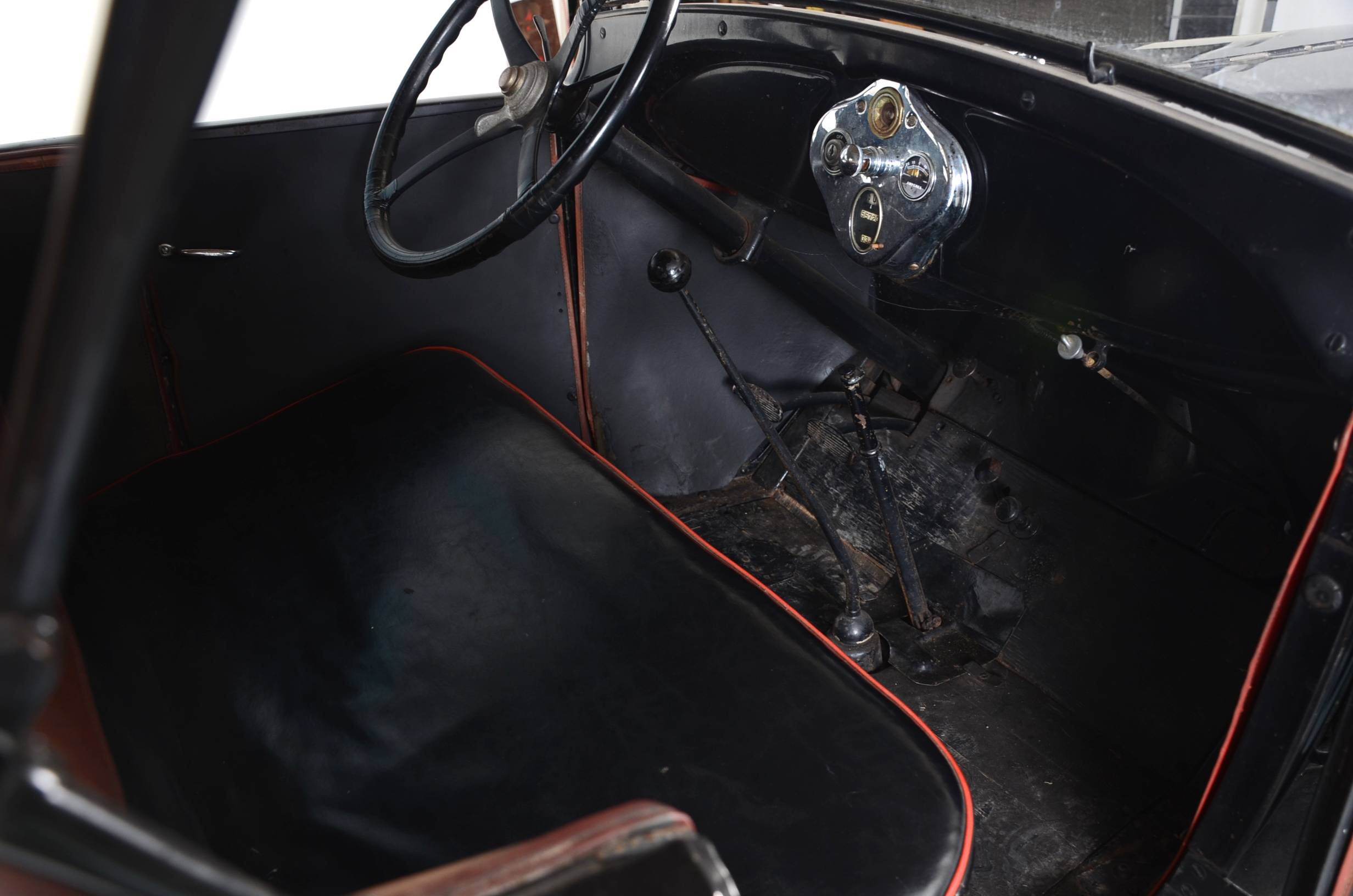 1929 Ford Model A Roadster Convertible Coupe