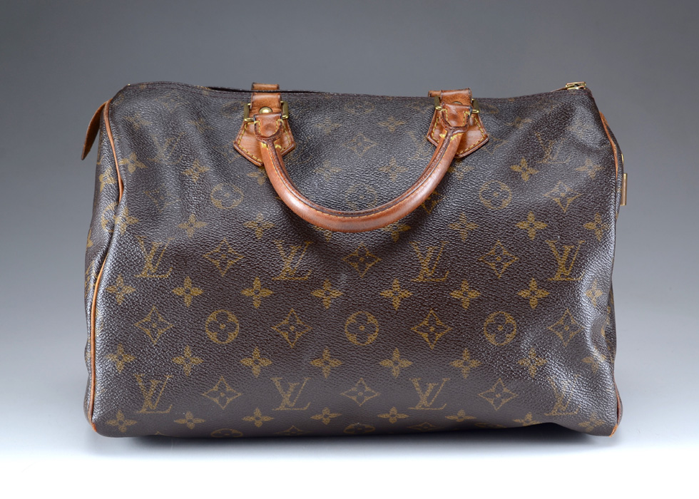 Louis Vuitton Signature Monogram Coated Canvas Speedy 30 Handbag
