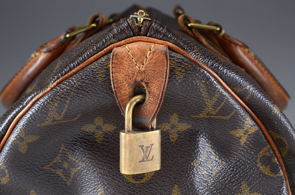 Louis Vuitton Signature Monogram Coated Canvas Speedy 30 Handbag