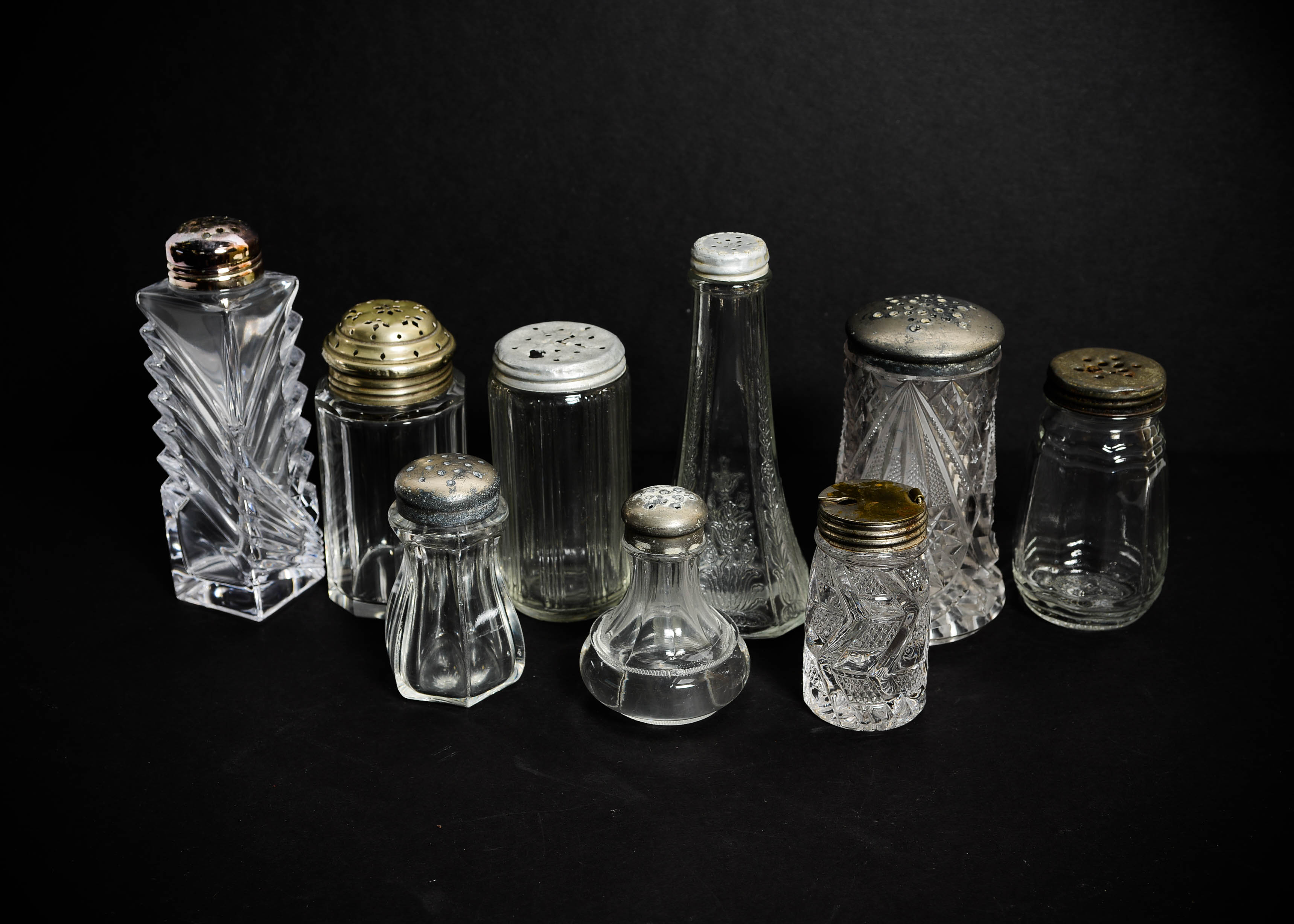 Assortmaent of Vintage Clear Glass Shakers