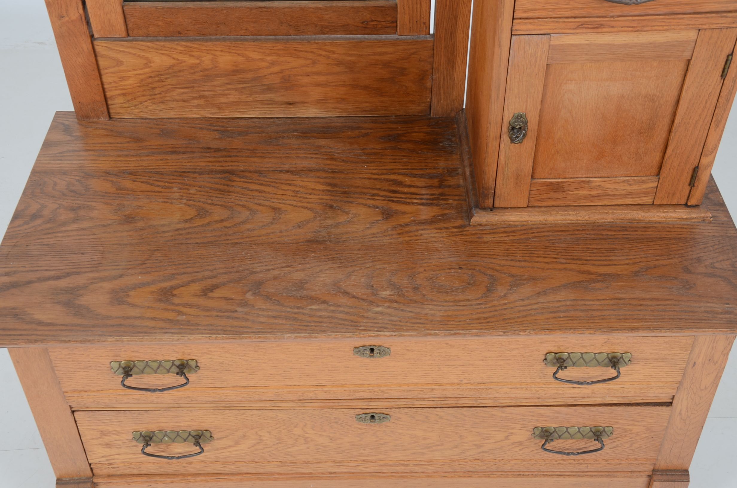 Vintage Oak Gentleman's Dresser