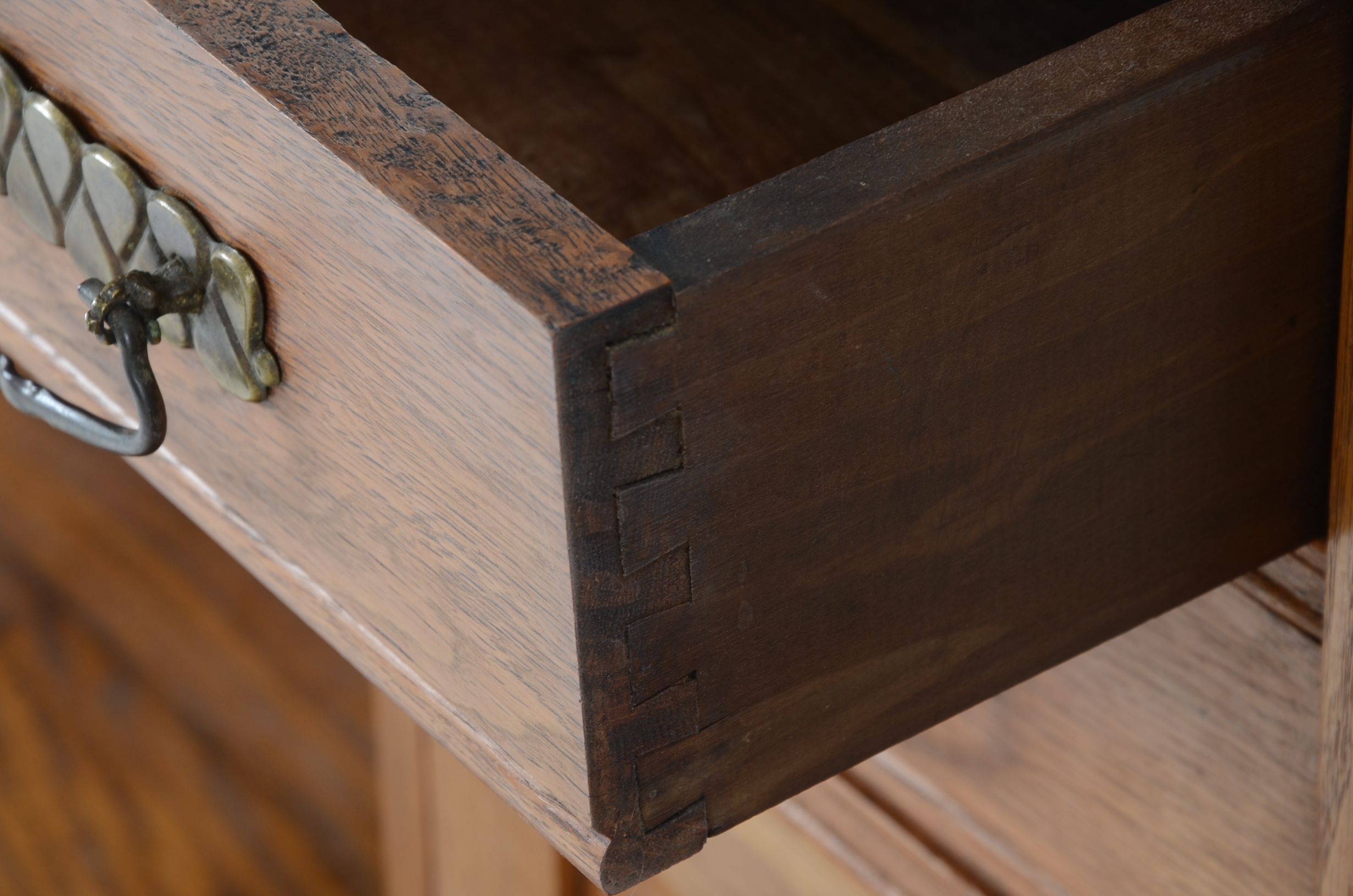 Vintage Oak Gentleman's Dresser