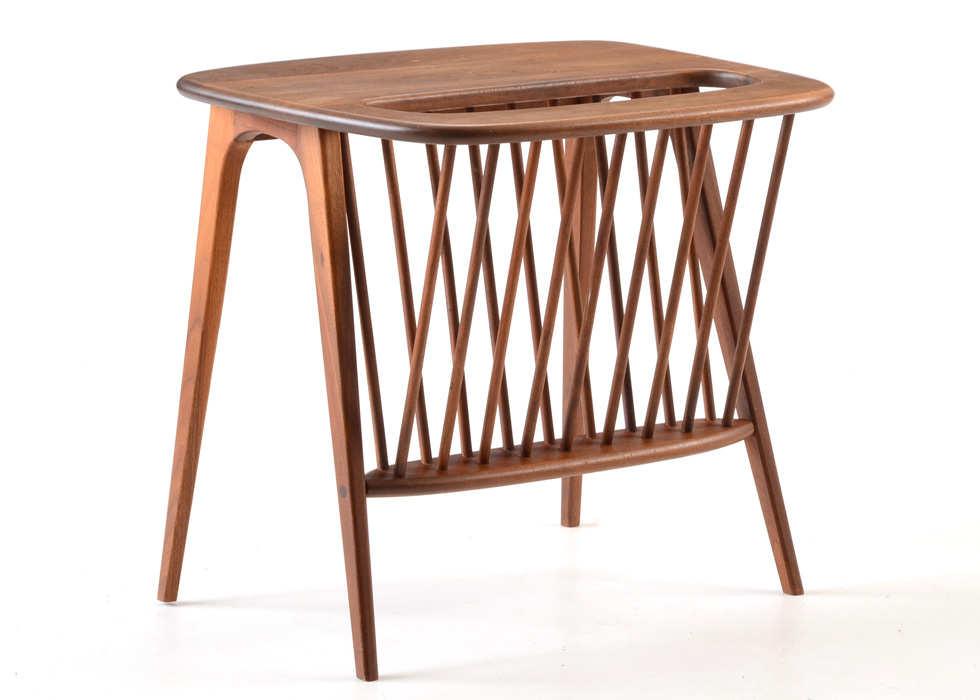 End Table With Magazine Holder