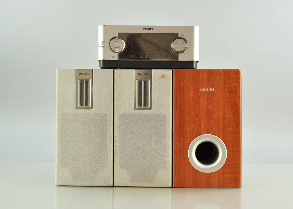 Philips Micro Theatre Sound System MCD139