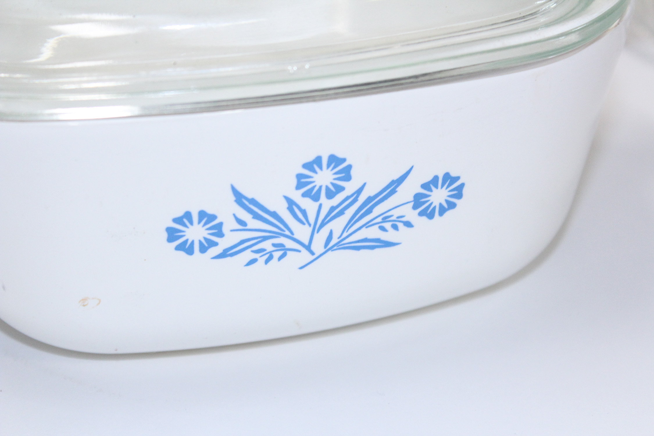 Assortment of Vintage Cooking Items