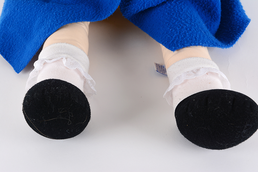 Pair of Madeline Yarn Dolls