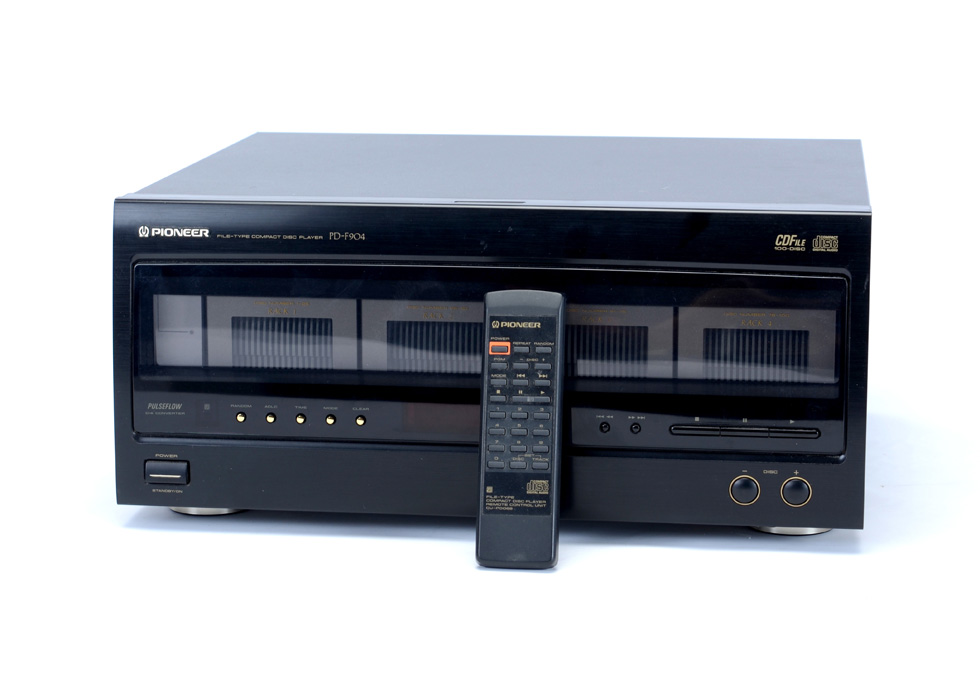 Pioneer 100-Disc CD Player